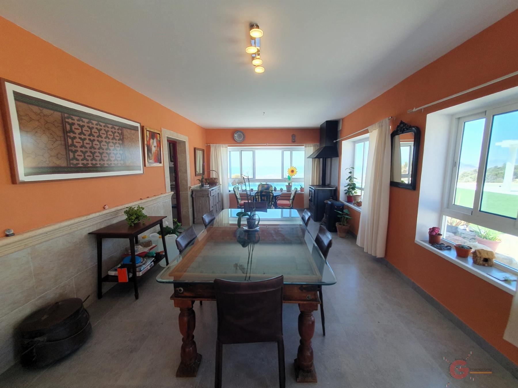Venta de finca rústica en Vélez de Benaudalla