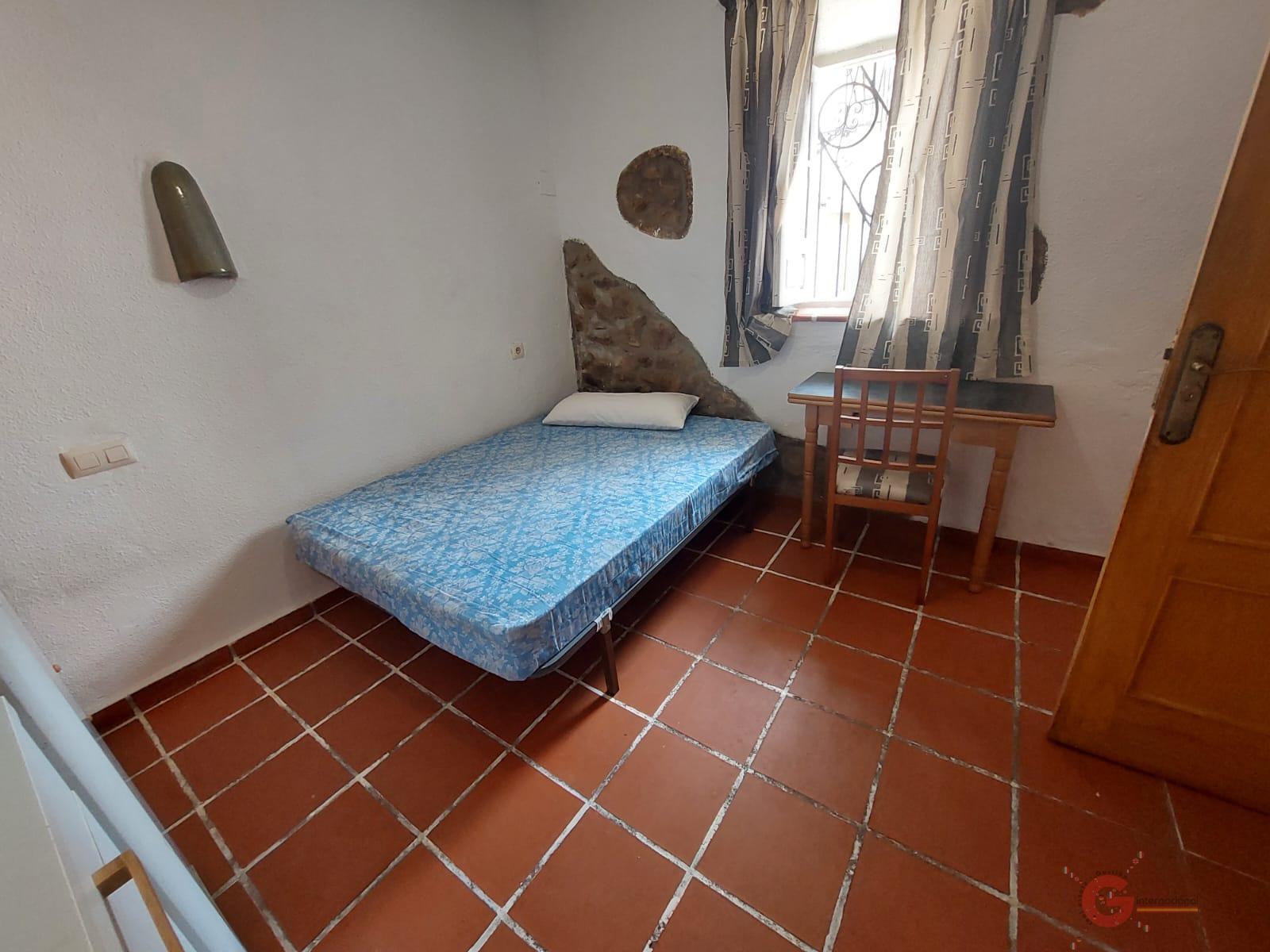 For sale of house in Salobreña