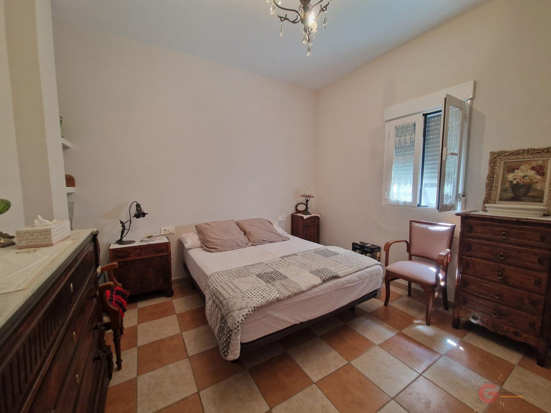 Venta de nave industrial en Lobres