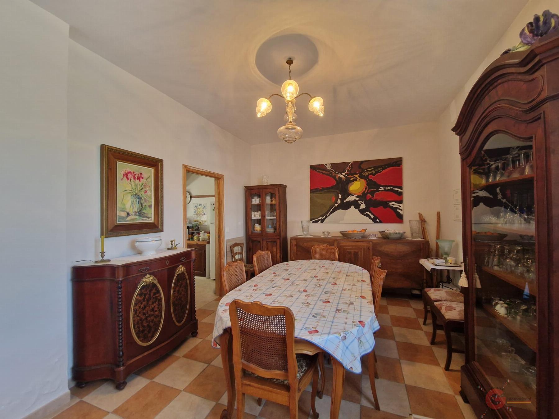 Venta de nave industrial en Lobres