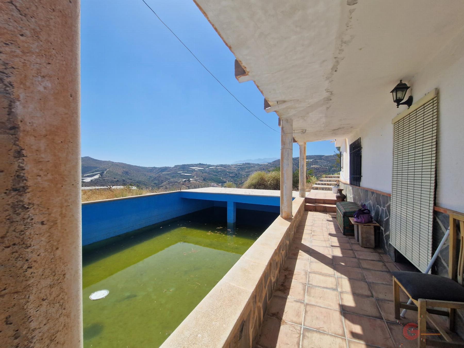 For sale of rural property in Itrabo