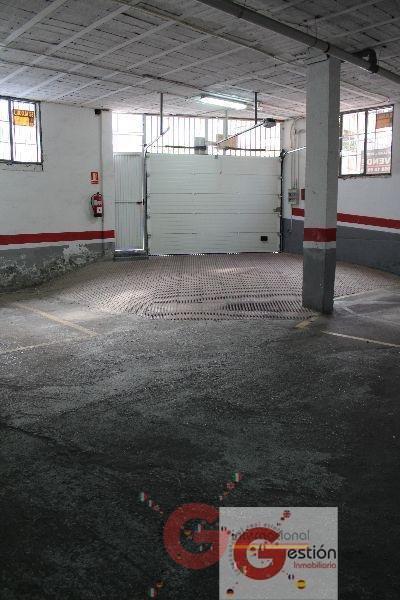 For sale of garage in Salobreña