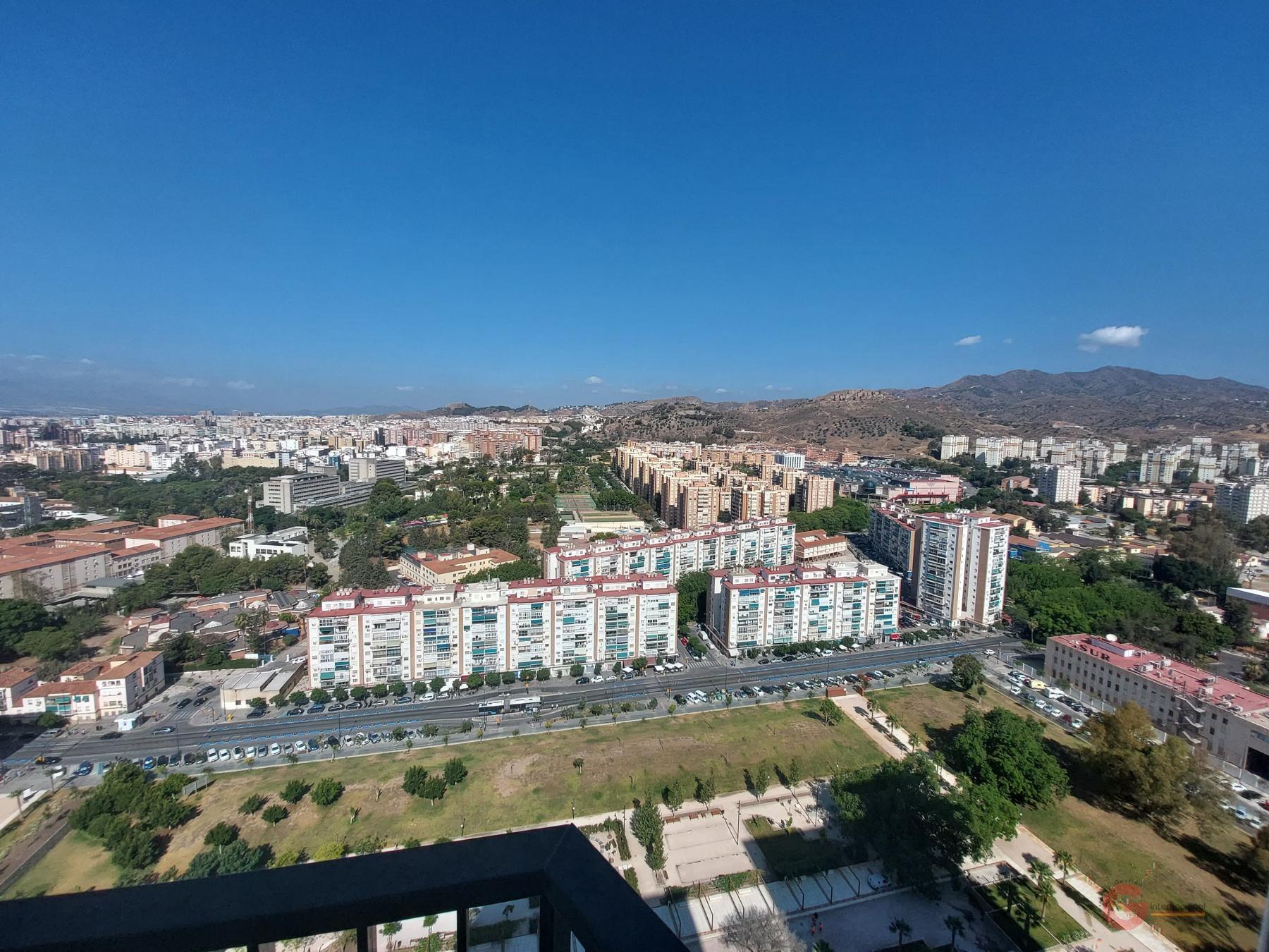 For sale of penthouse in Málaga