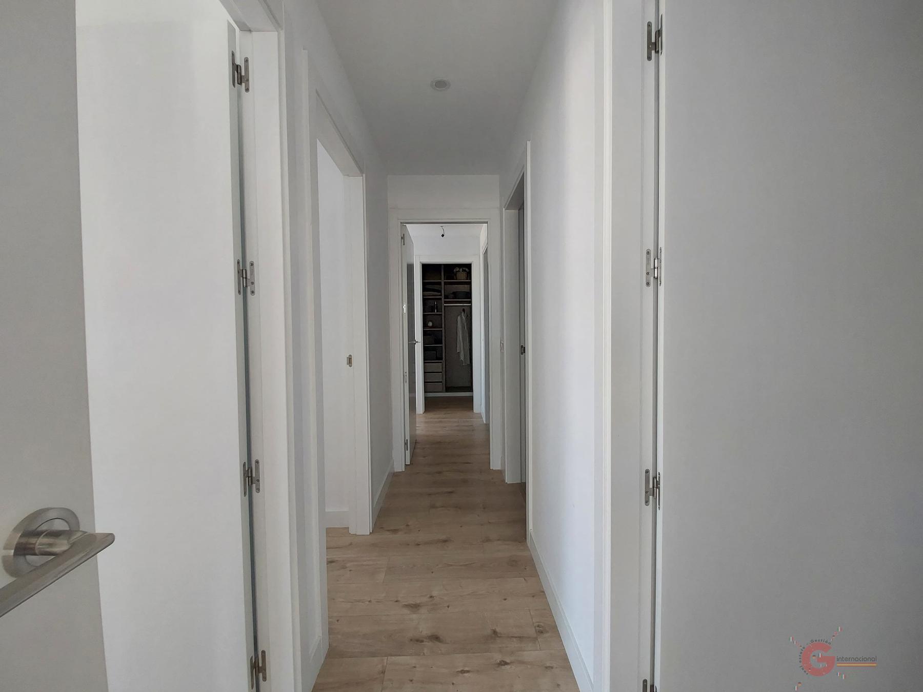 For sale of penthouse in Málaga