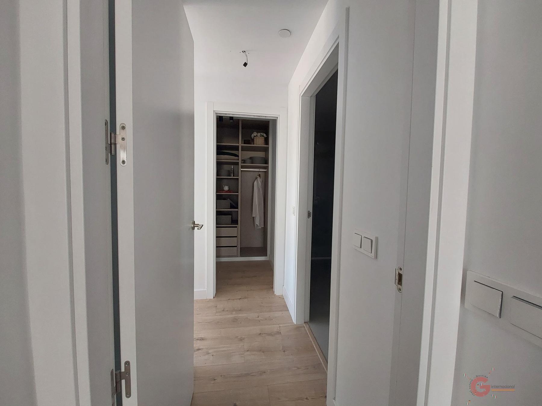 For sale of penthouse in Málaga