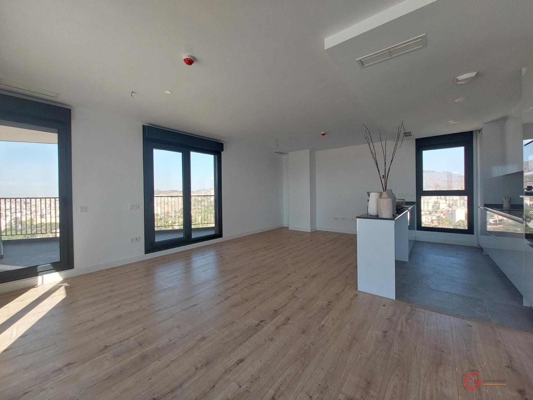 For sale of penthouse in Málaga