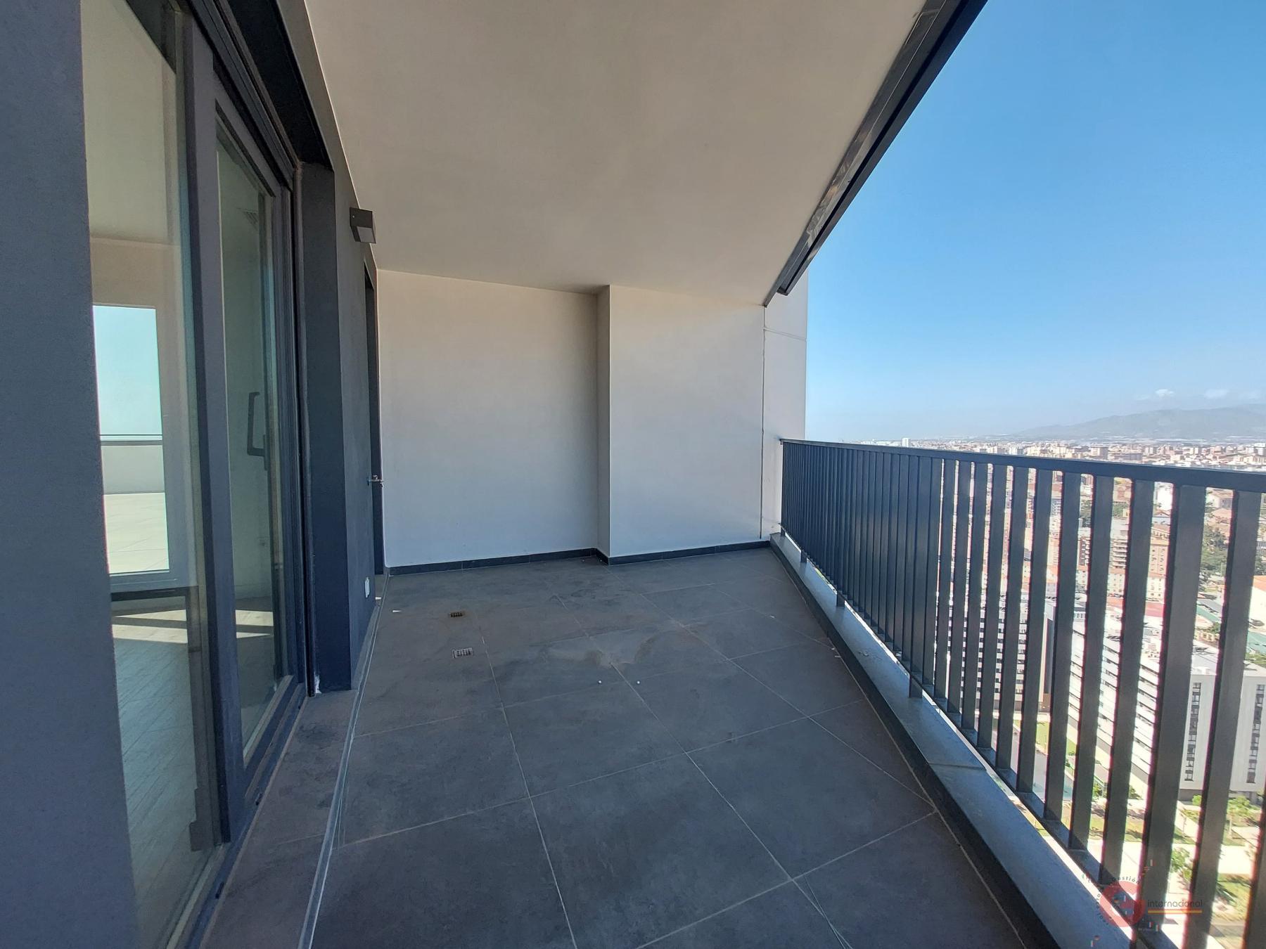 For sale of penthouse in Málaga