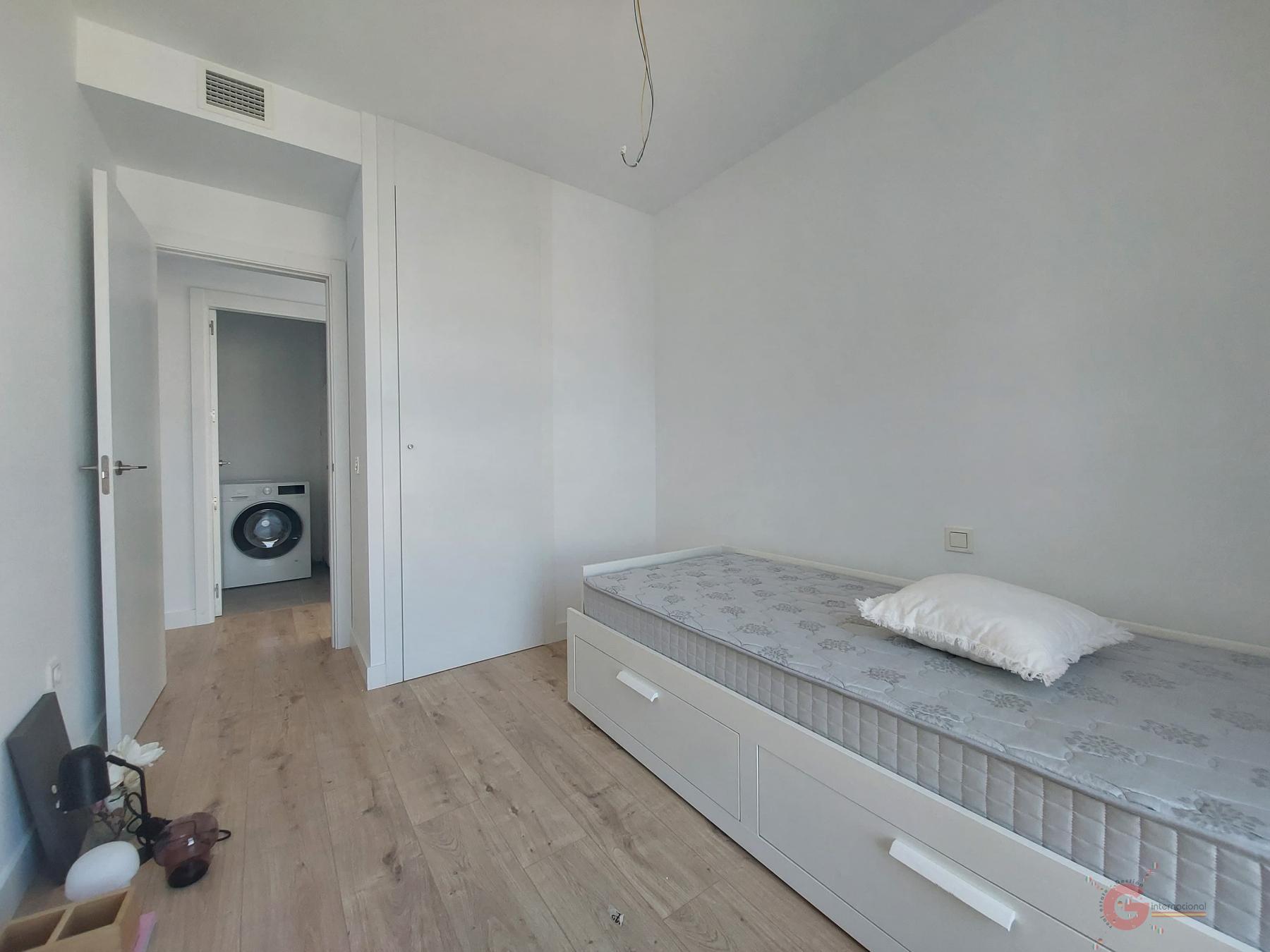 For sale of penthouse in Málaga
