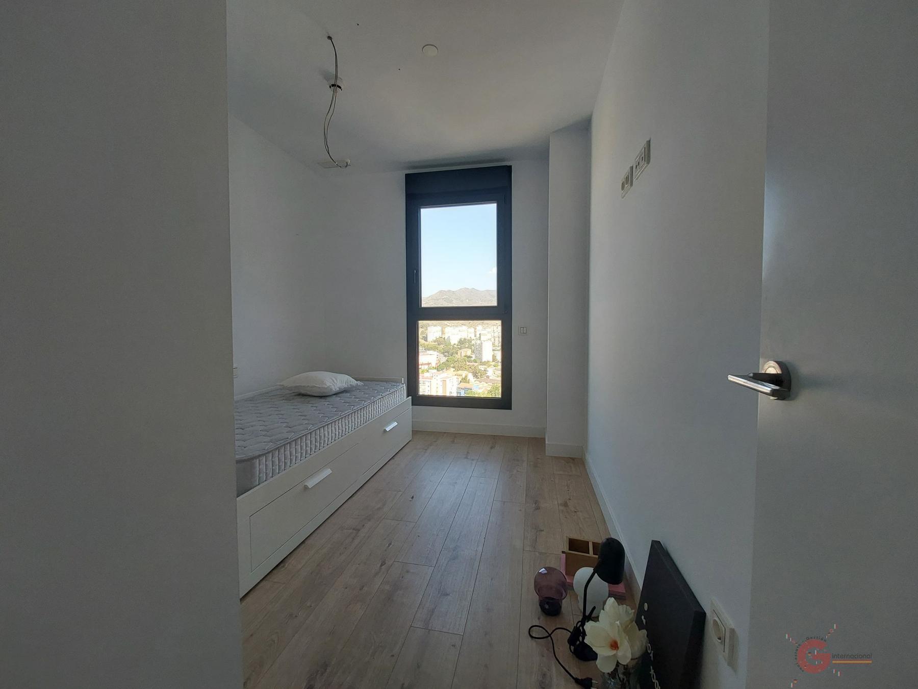For sale of penthouse in Málaga