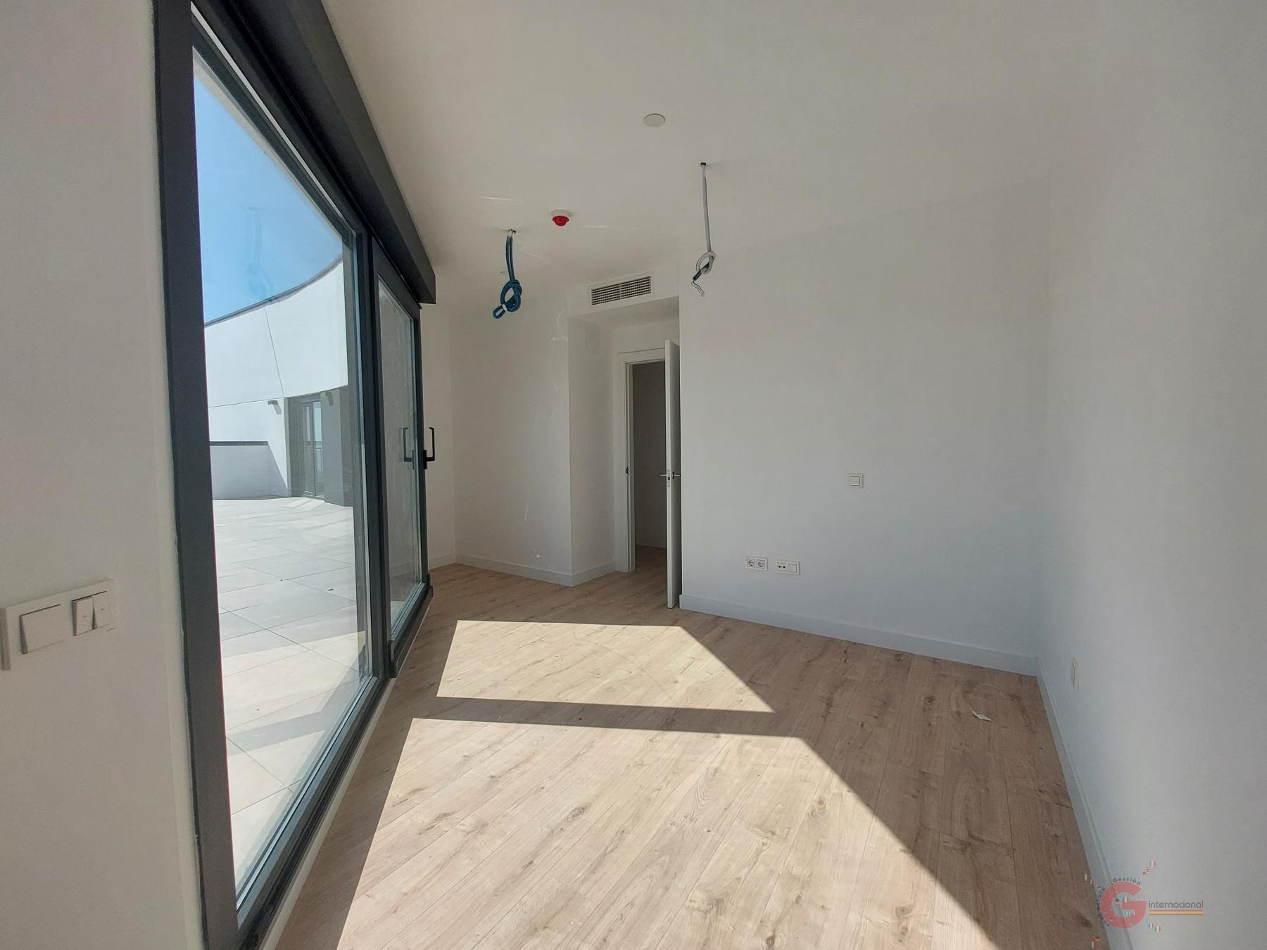 For sale of penthouse in Málaga
