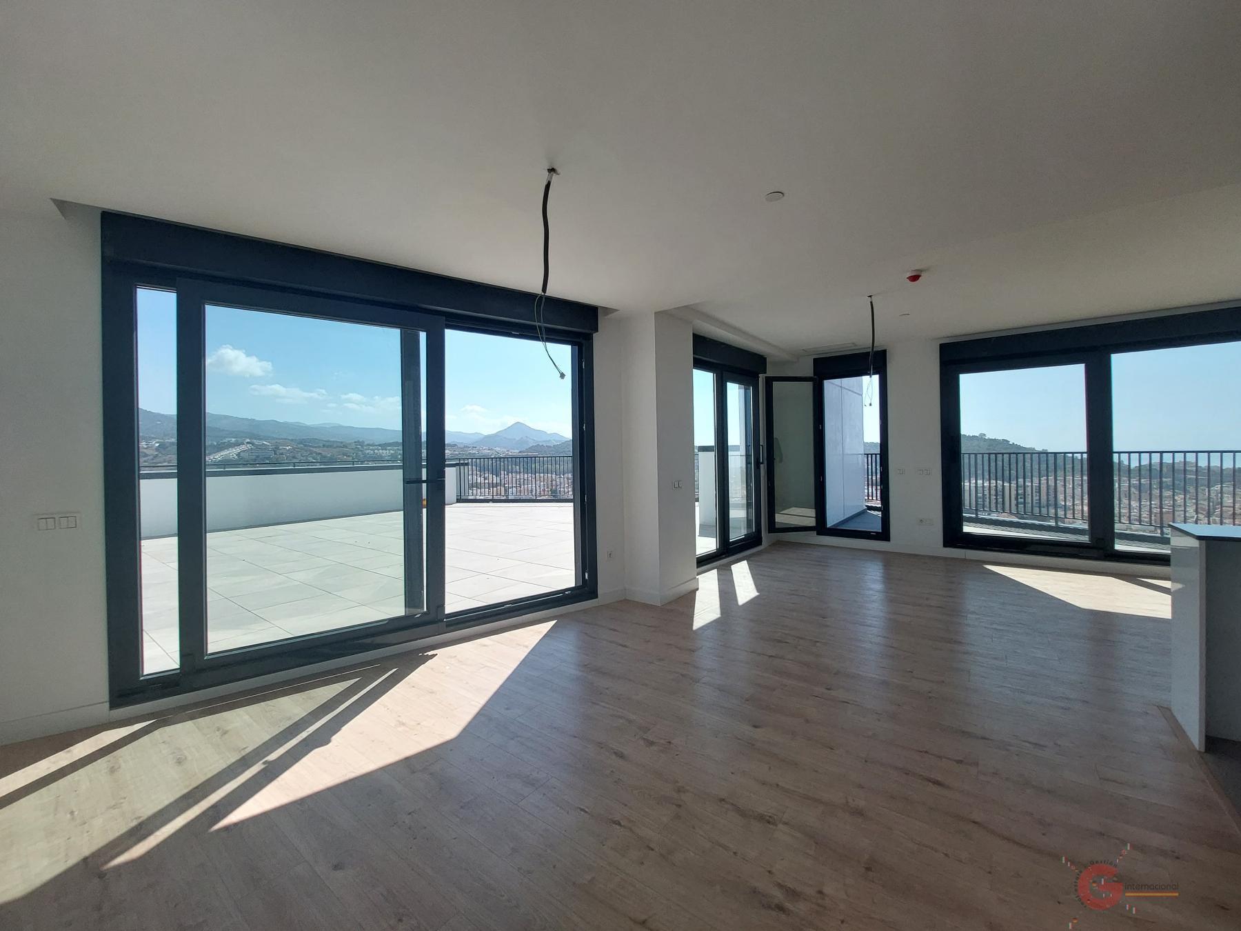 For sale of penthouse in Málaga