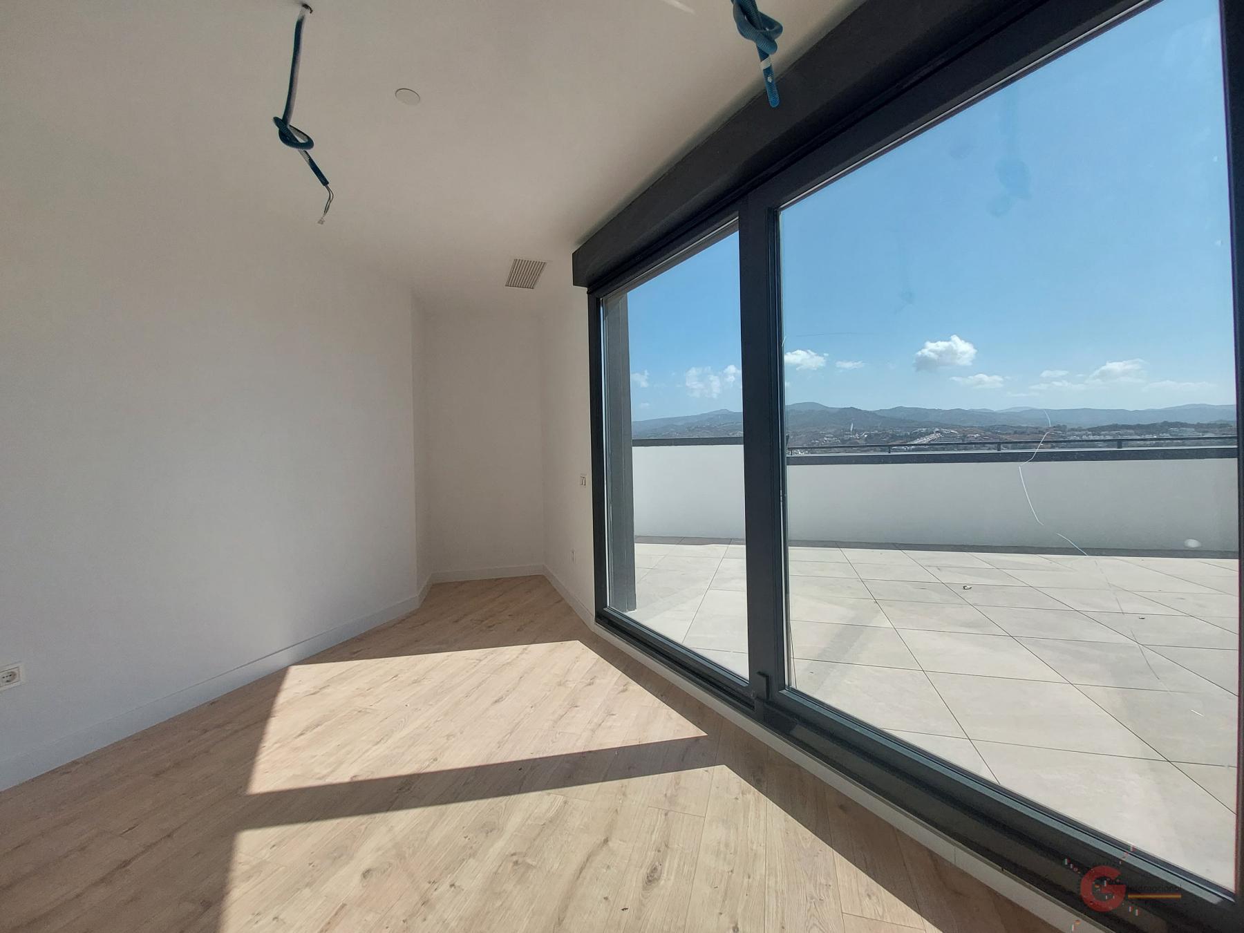 For sale of penthouse in Málaga