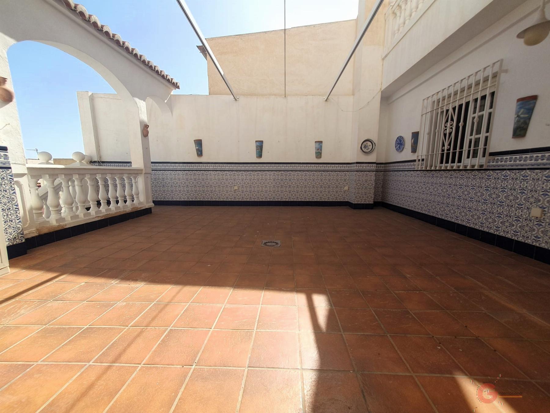 For sale of house in Motril