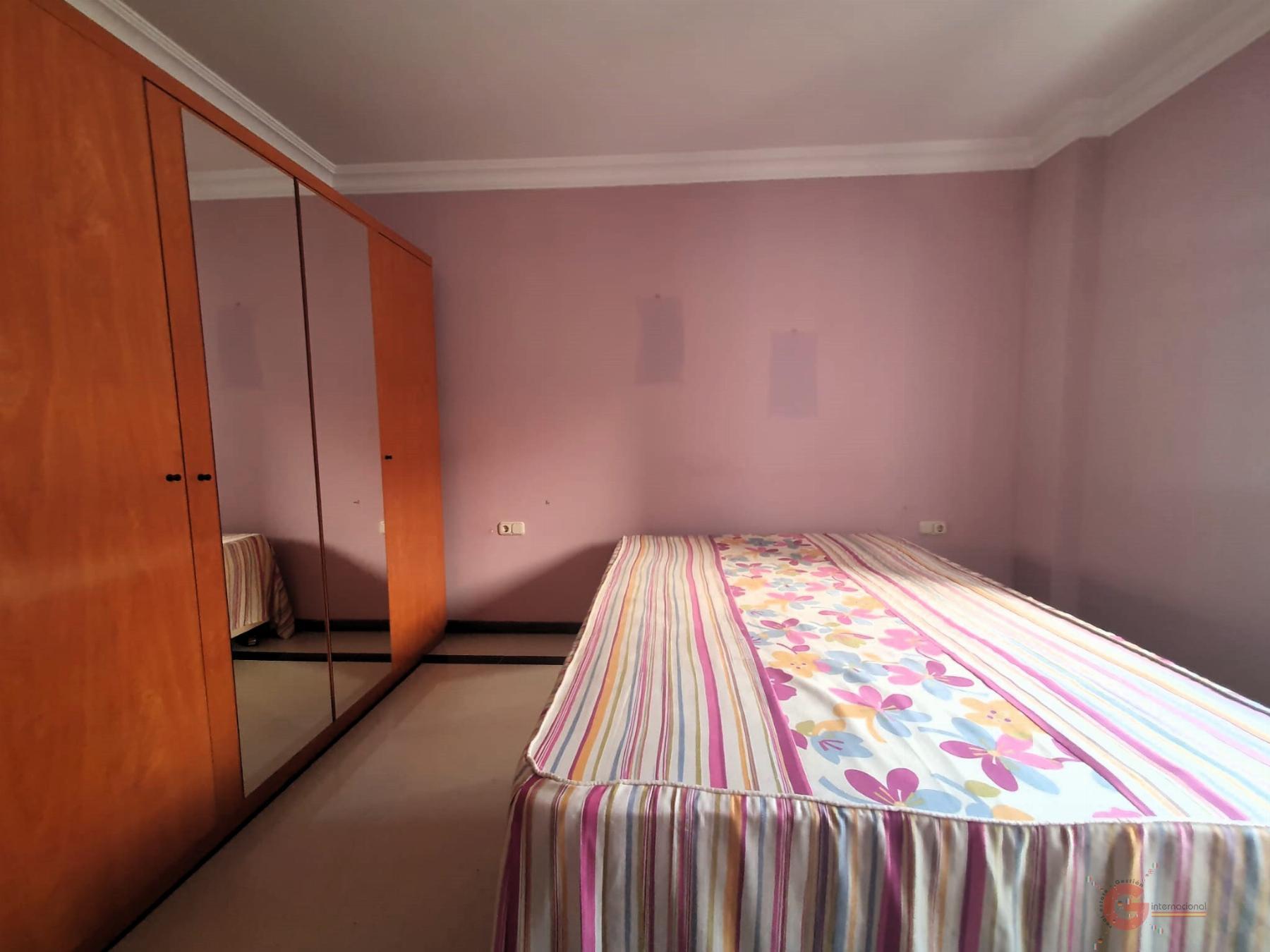 For sale of house in Motril