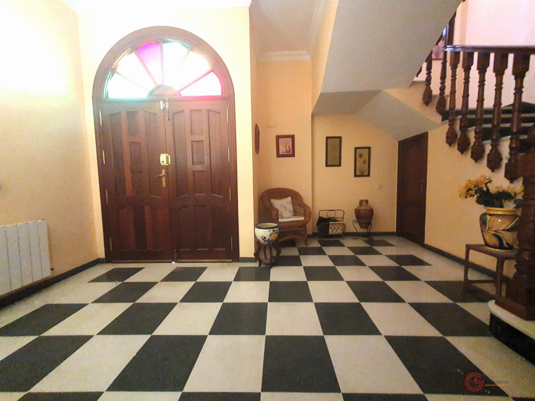 For sale of house in Motril