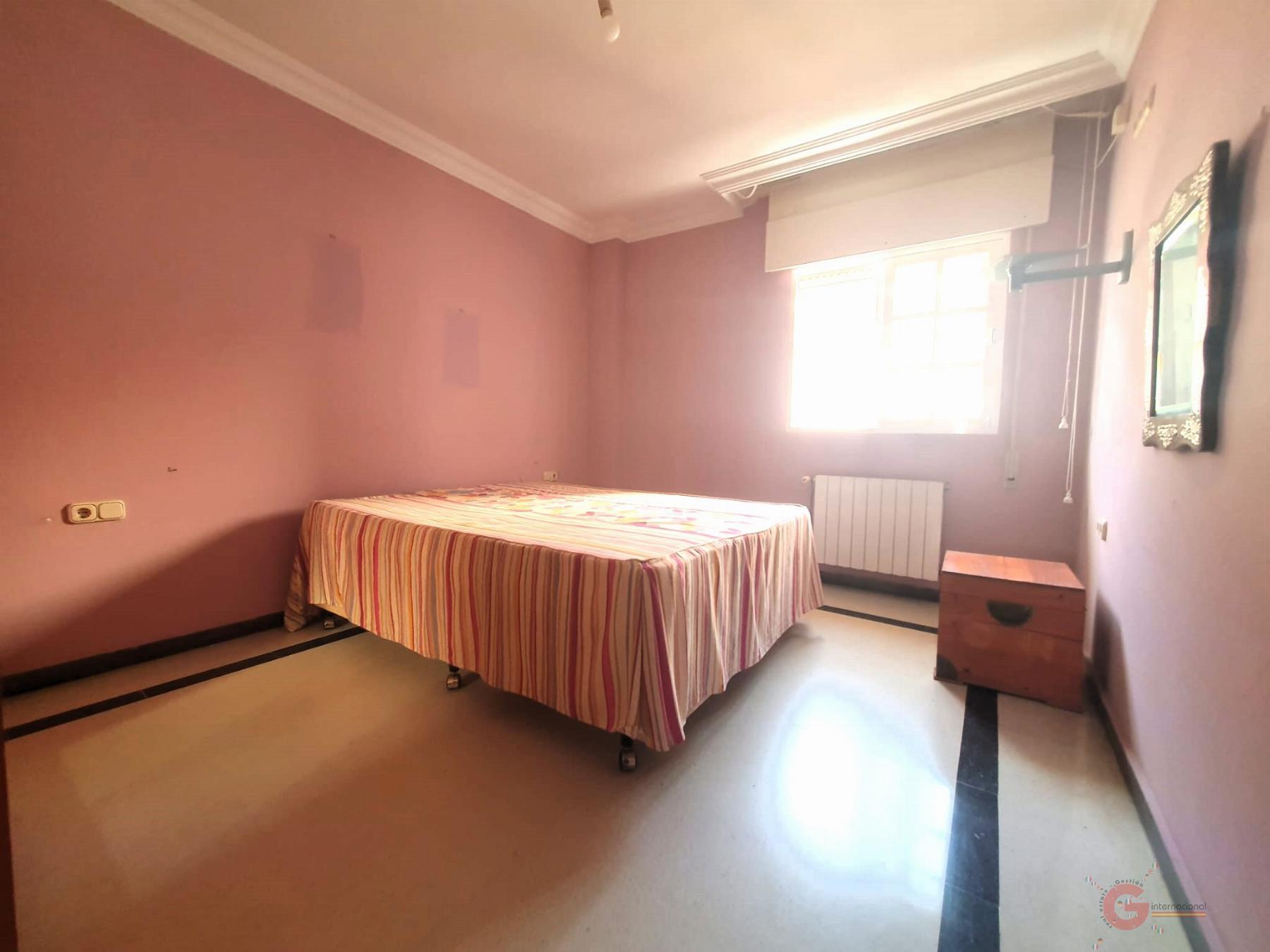 For sale of house in Motril