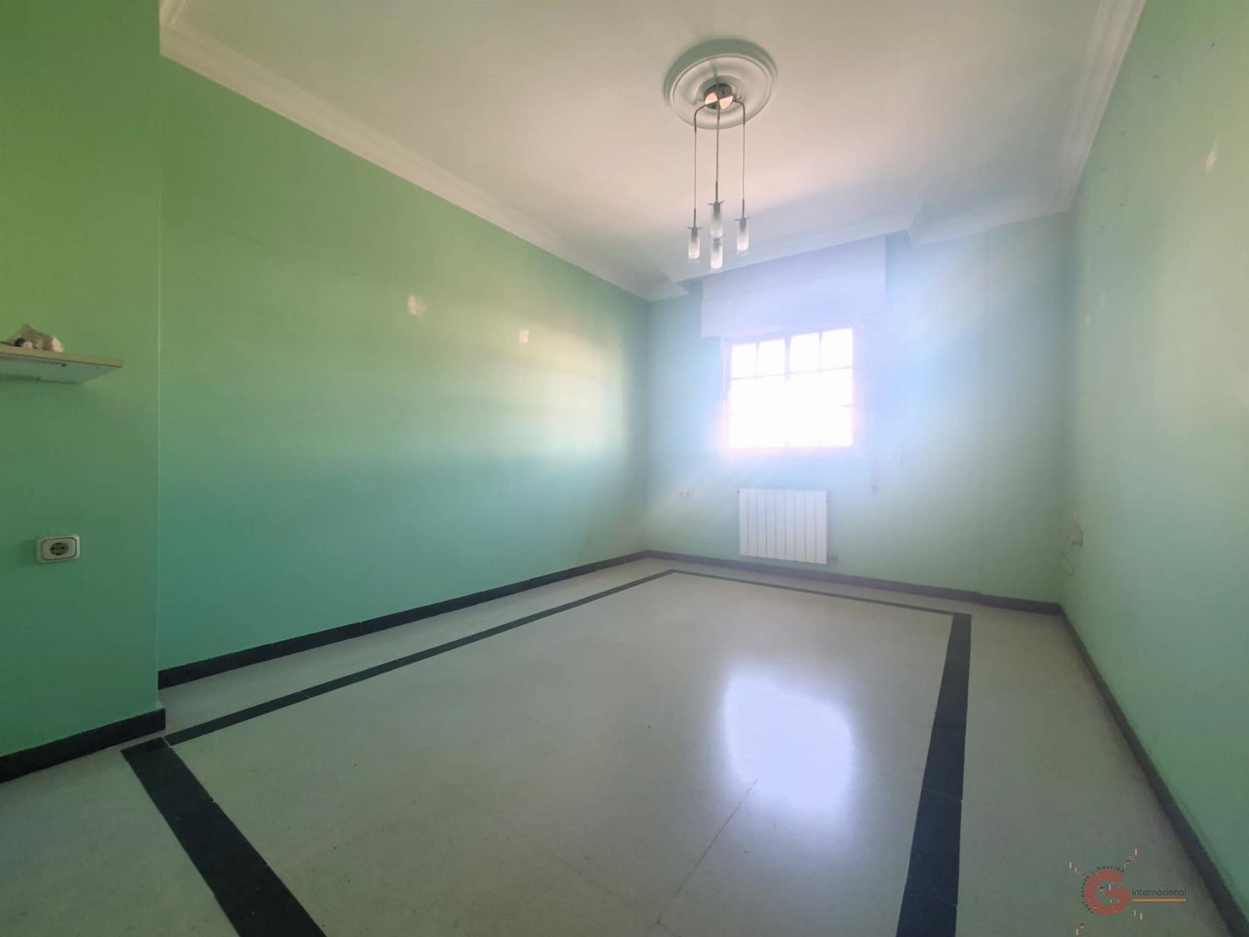 For sale of house in Motril