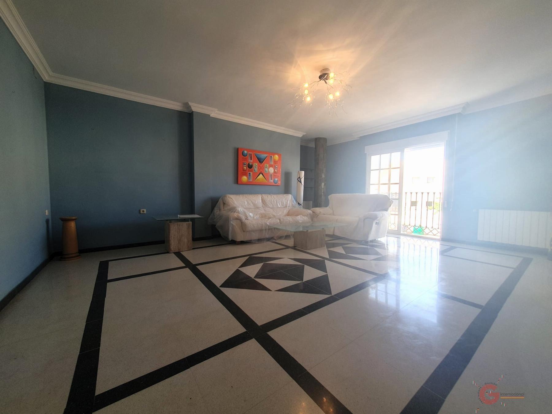 For sale of house in Motril