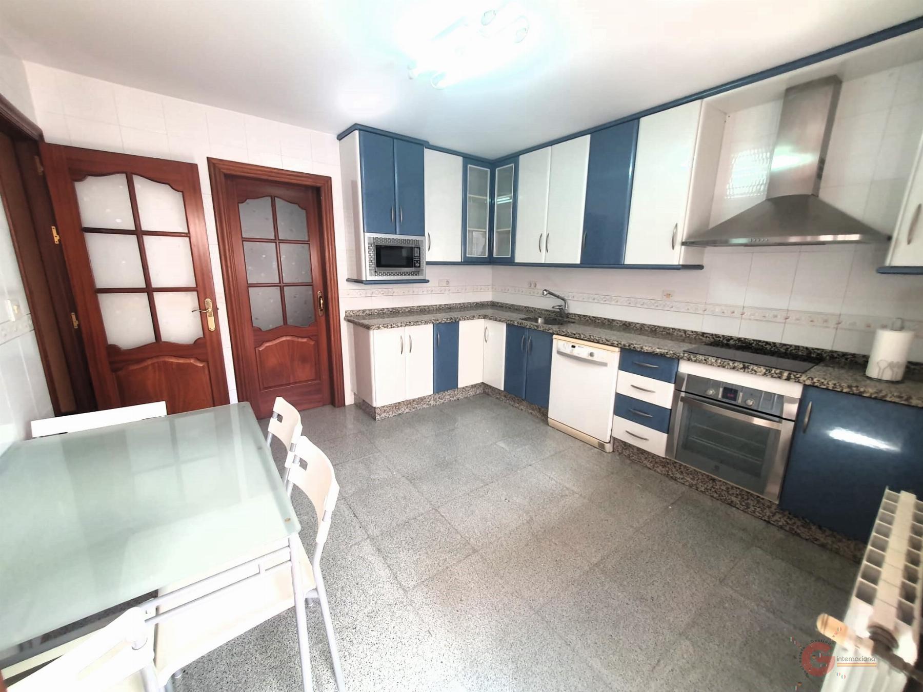 For sale of house in Motril
