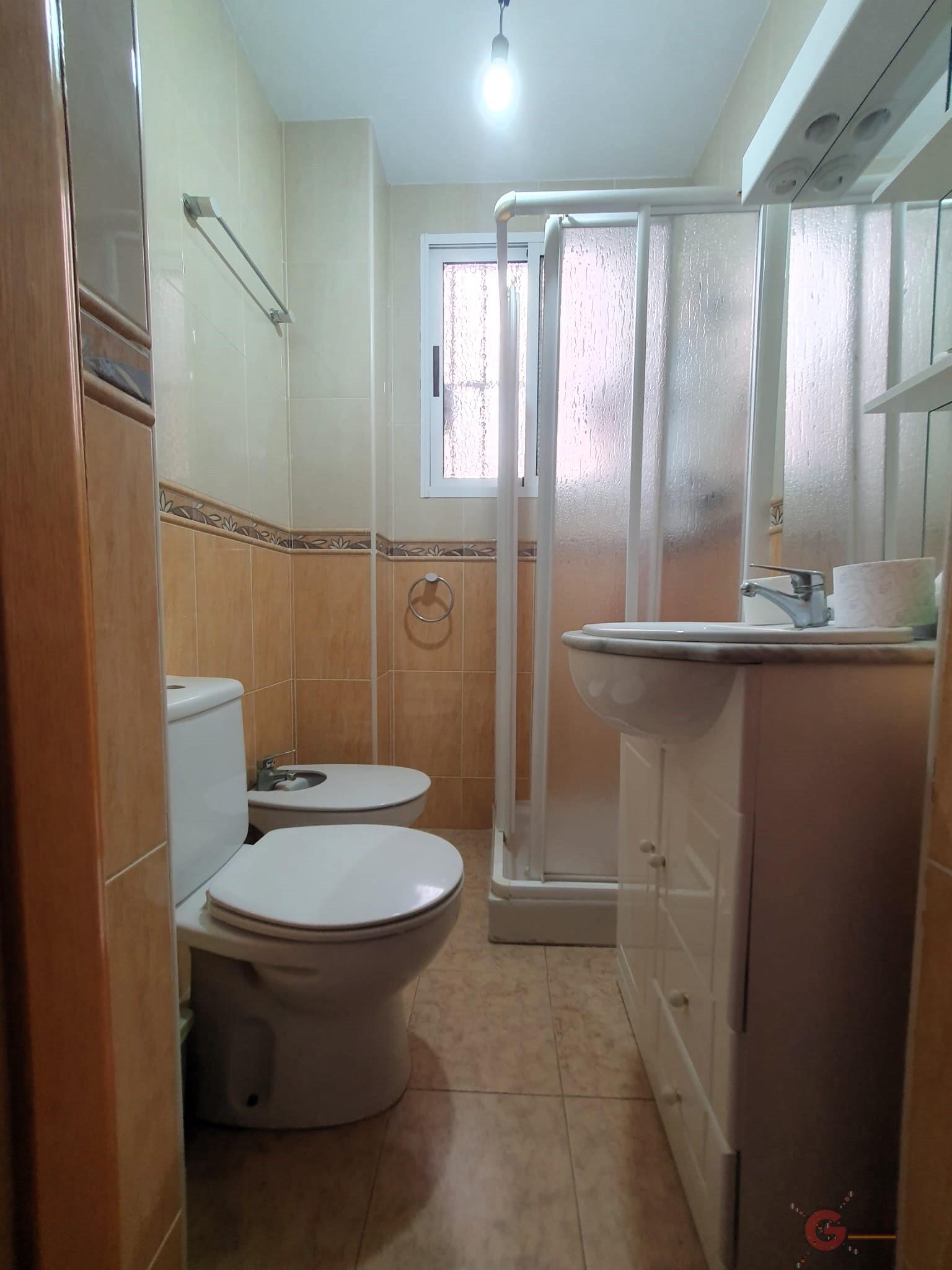 For sale of house in Vélez de Benaudalla
