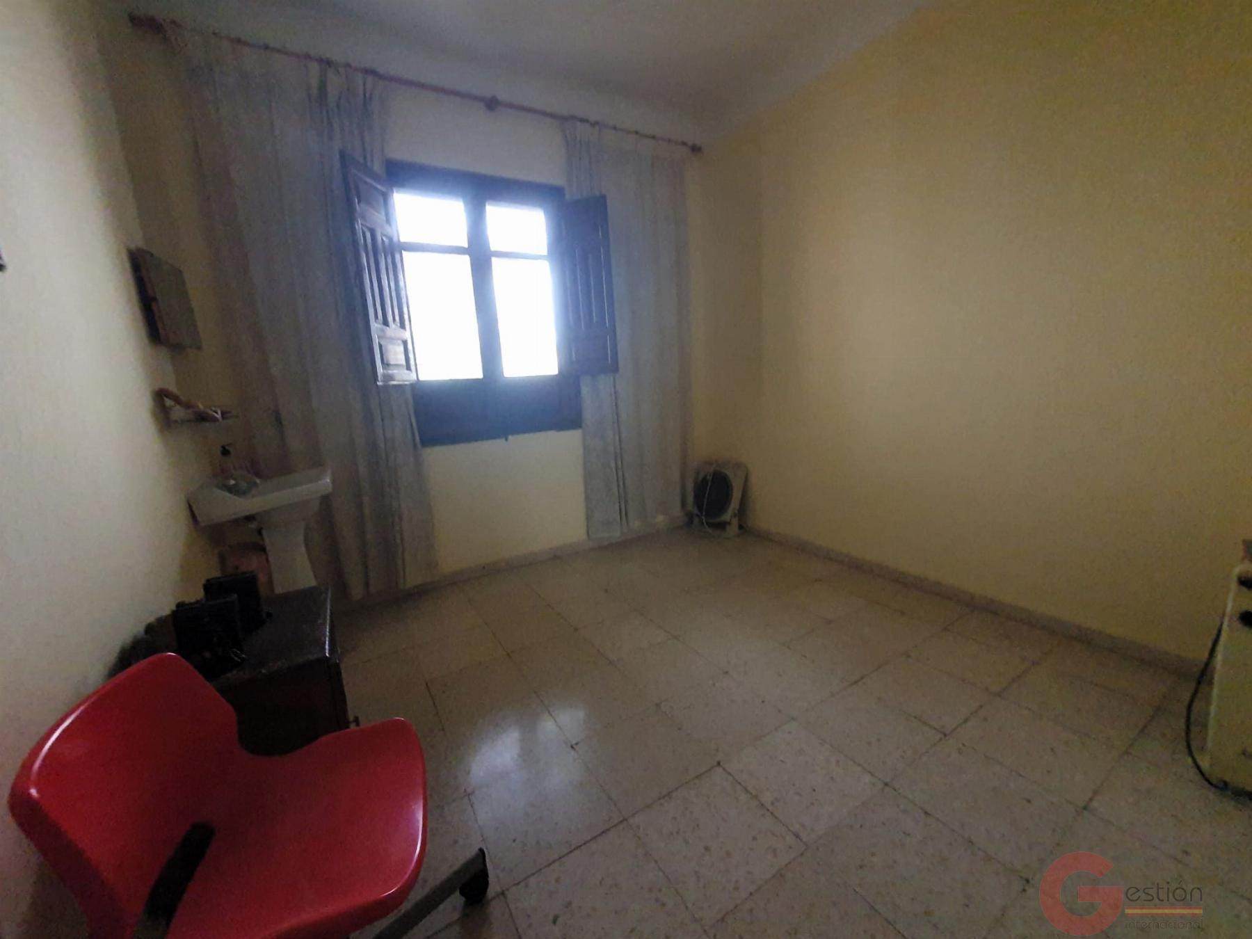 Venta de edificio en Lanjarón Venta de edificio en Lanjarón