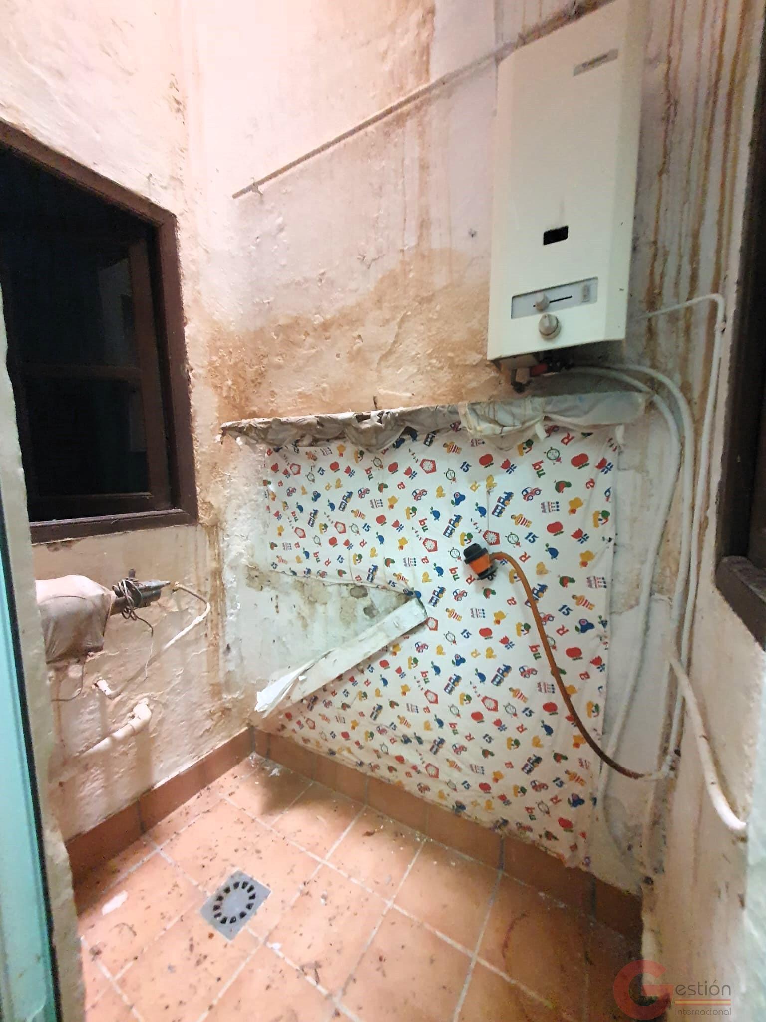 Venta de edificio en Lanjarón Venta de edificio en Lanjarón