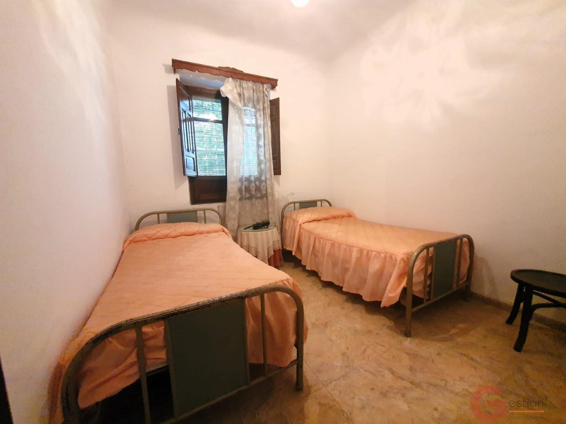 Venta de edificio en Lanjarón Venta de edificio en Lanjarón