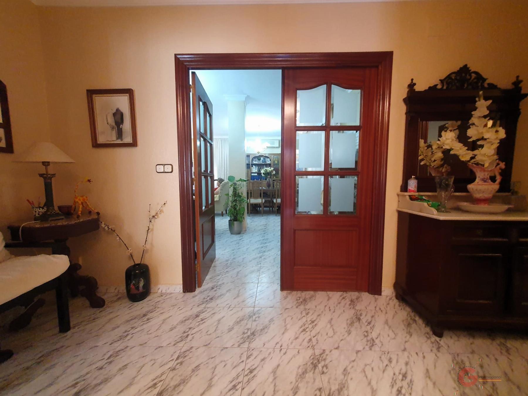 For sale of house in Motril