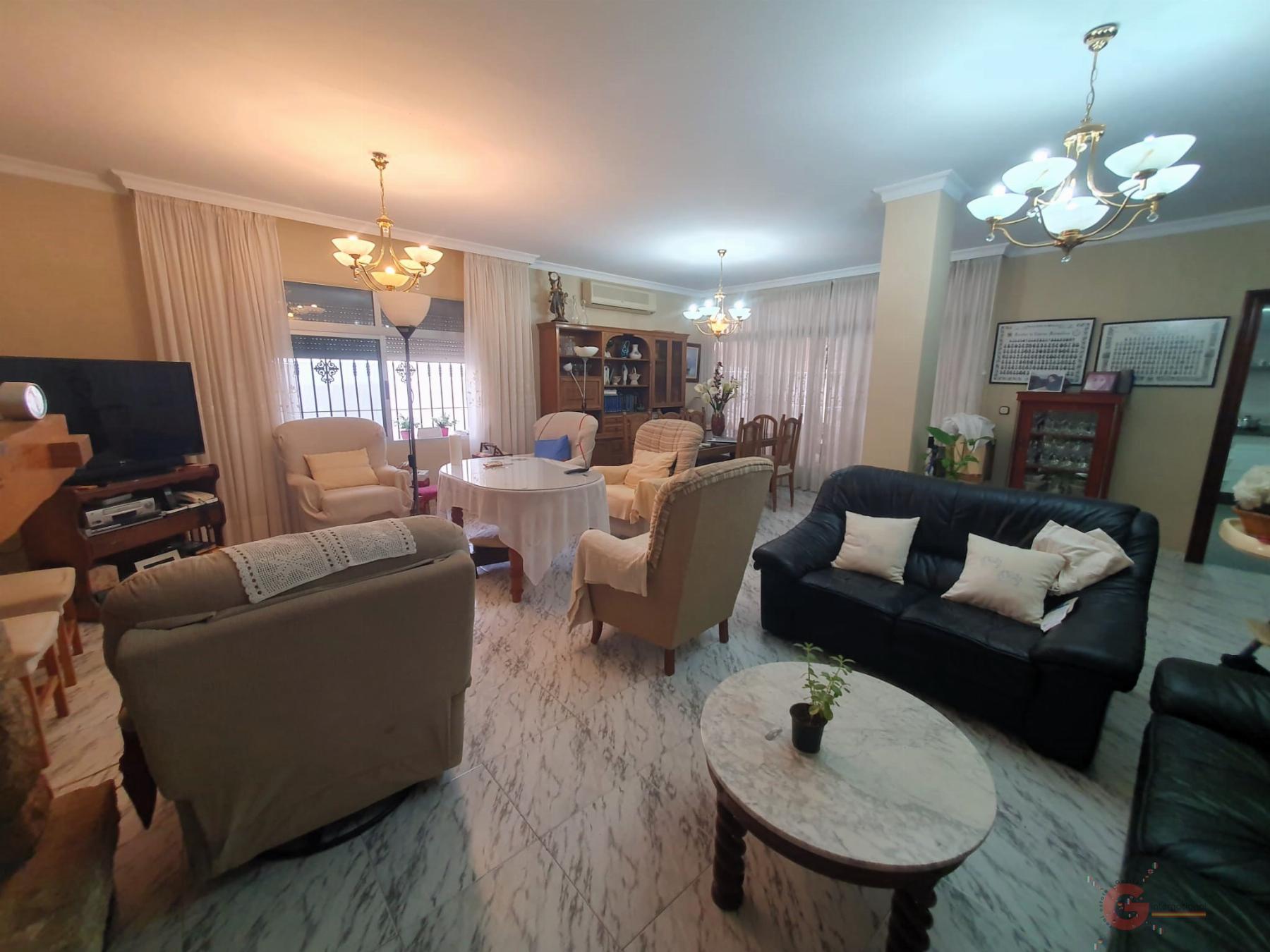 For sale of house in Motril