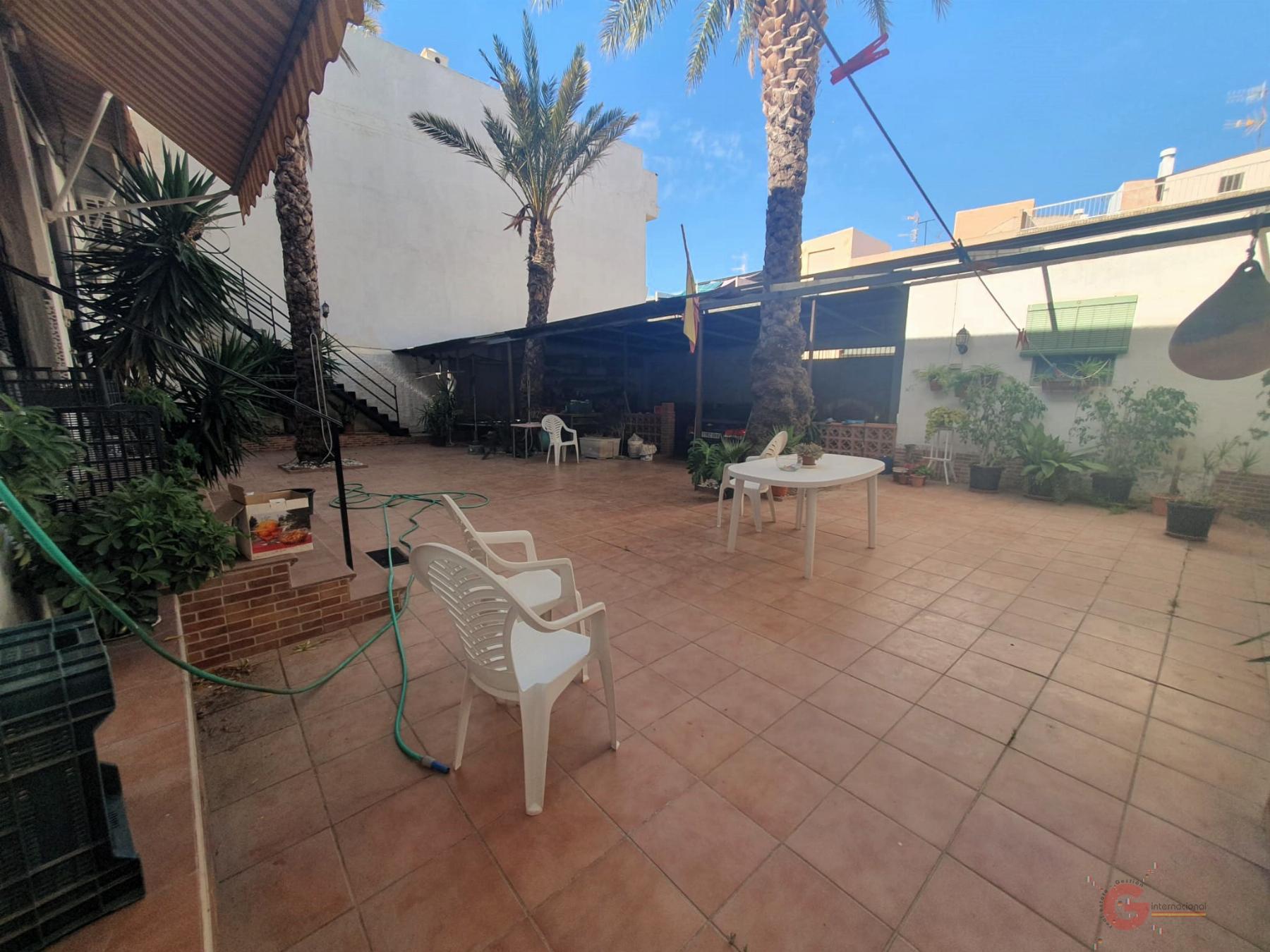 For sale of house in Motril