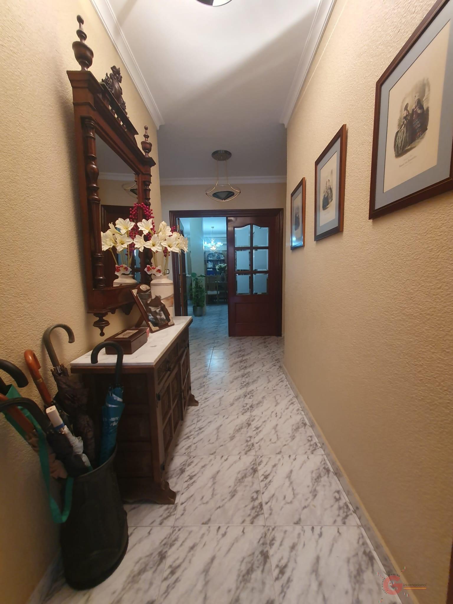 For sale of house in Motril