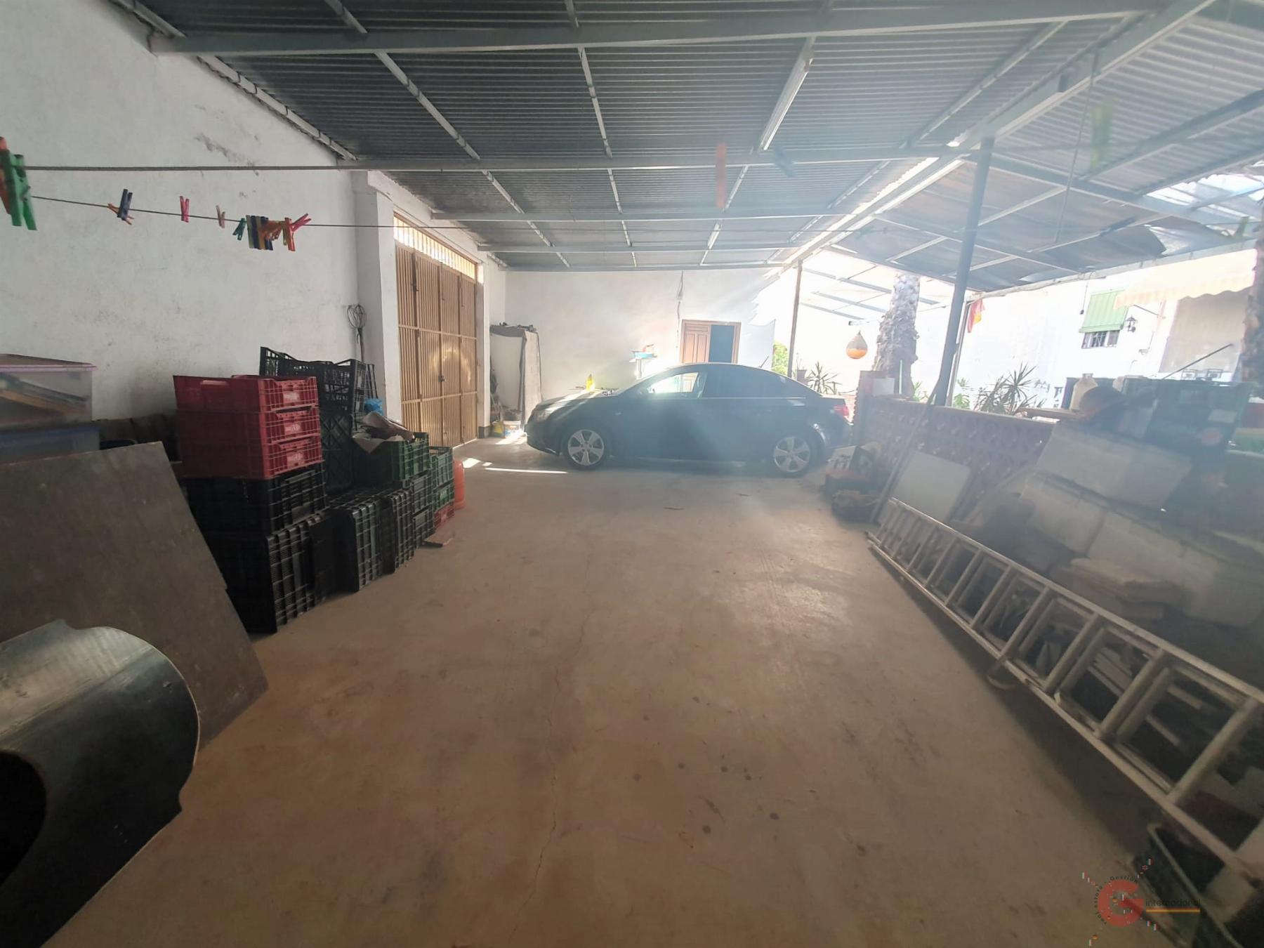 For sale of house in Motril