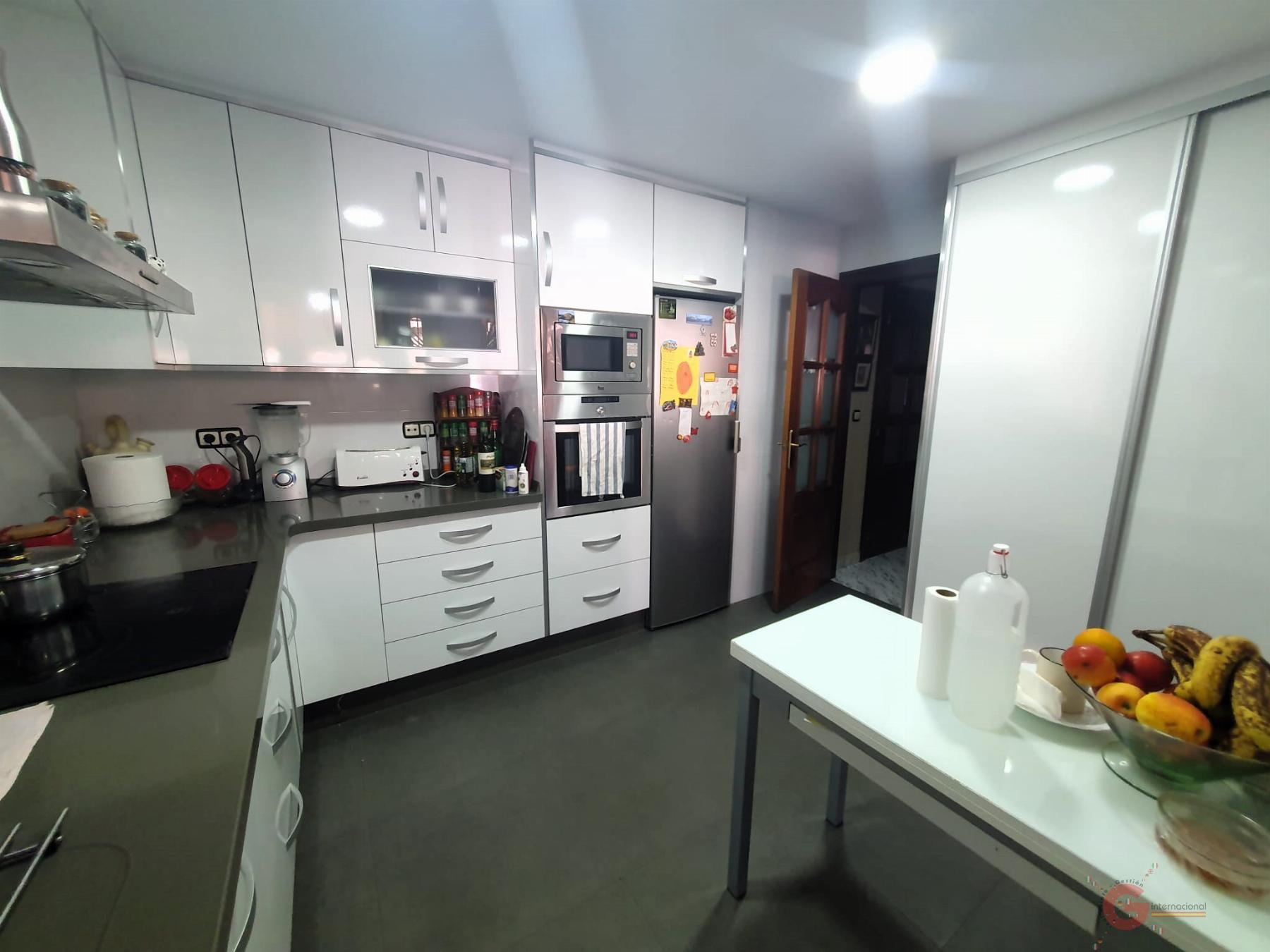 For sale of house in Motril