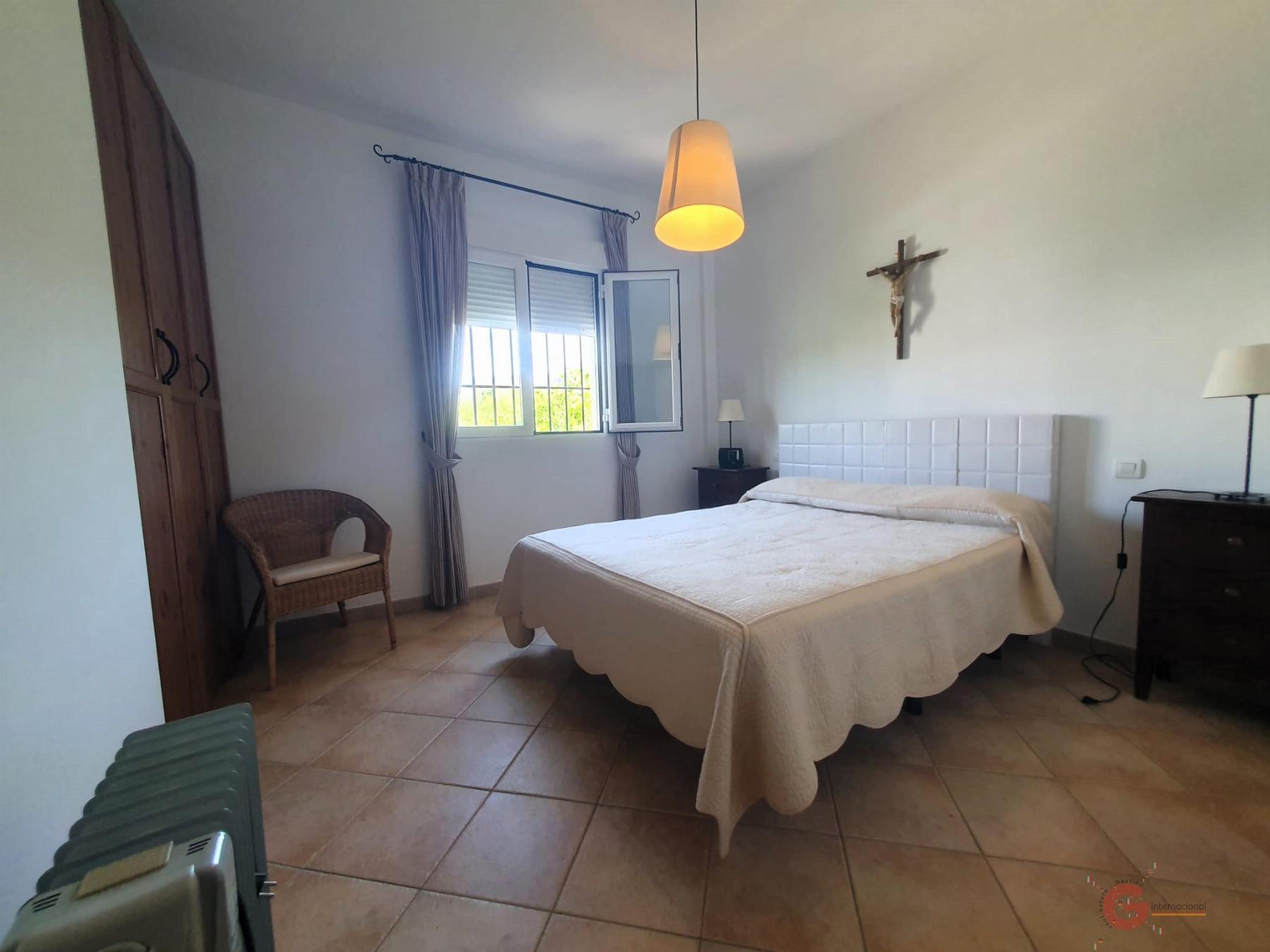 For sale of rural property in Lecrín