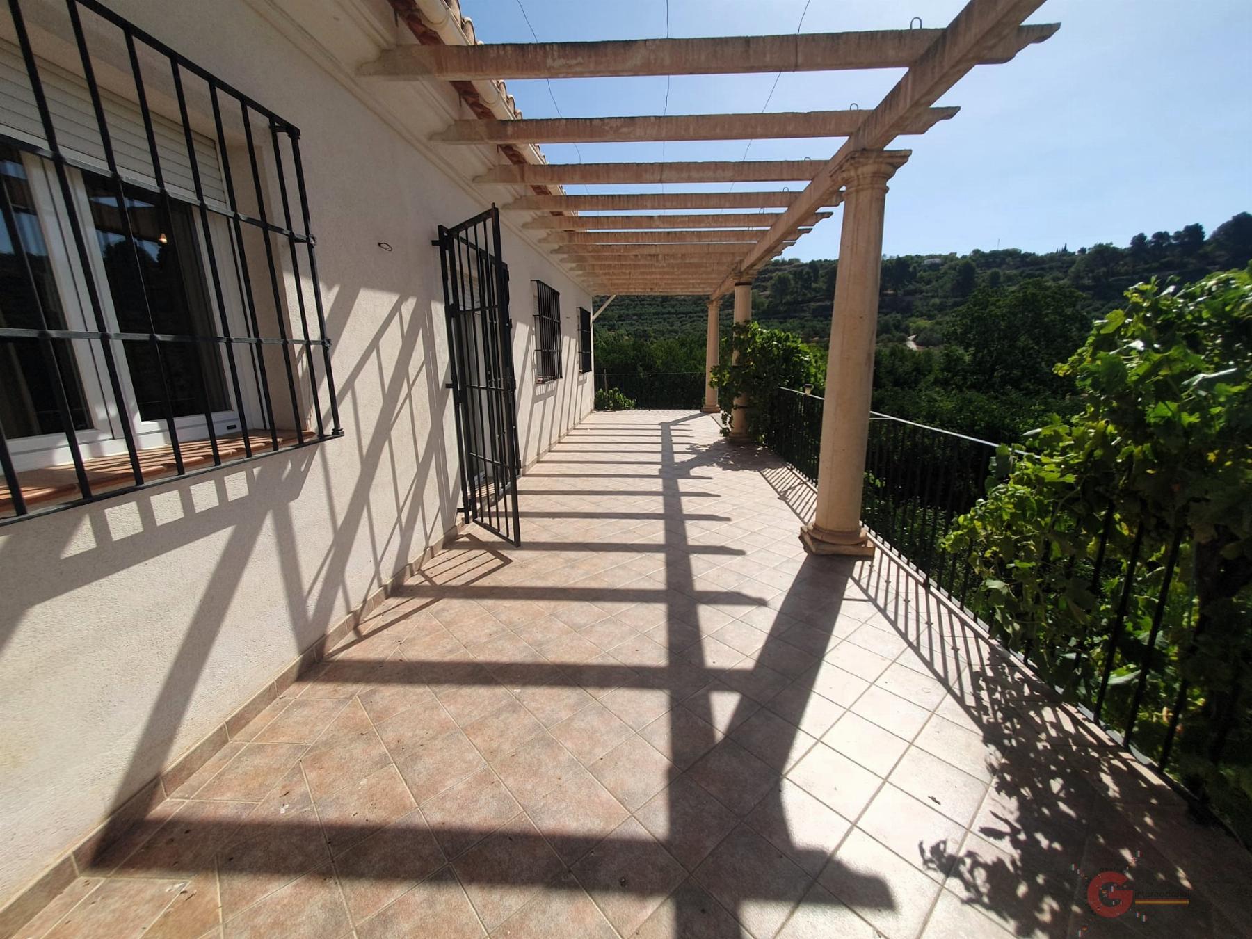 For sale of rural property in Lecrín