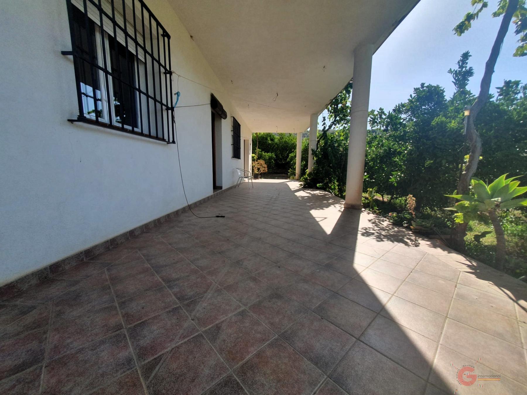 For sale of rural property in Lecrín