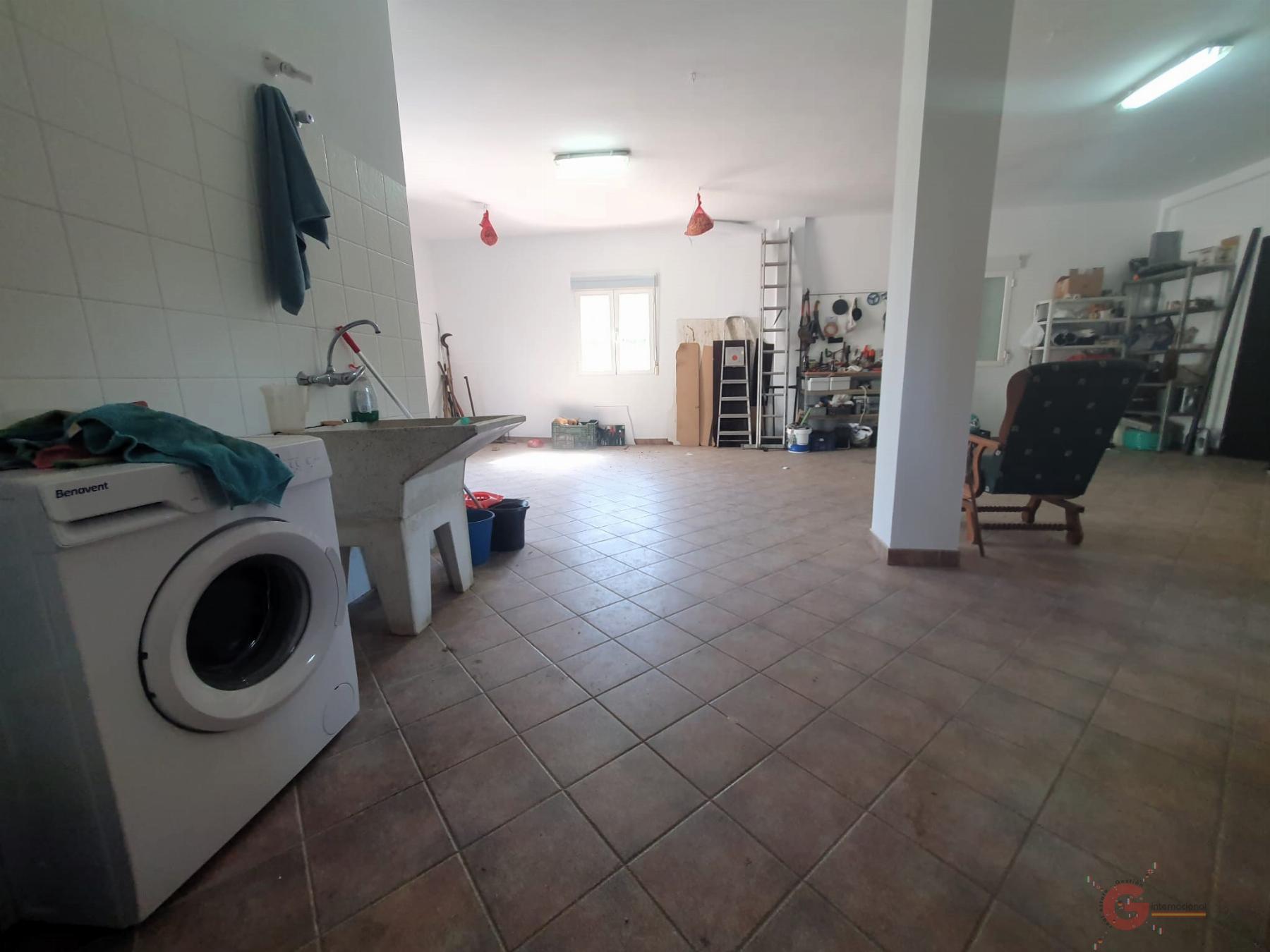 For sale of rural property in Lecrín
