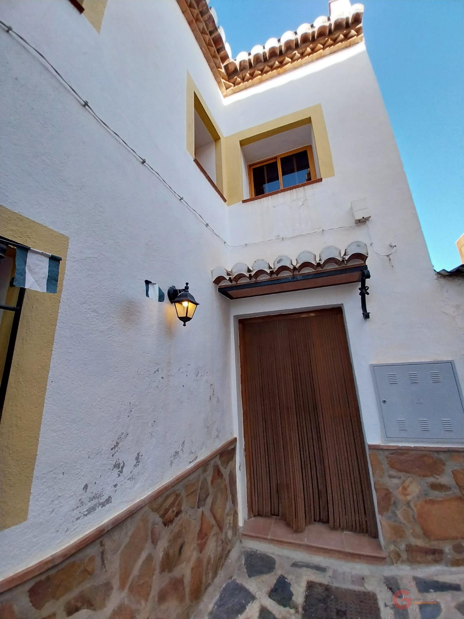 For sale of house in Guájar Faragüit