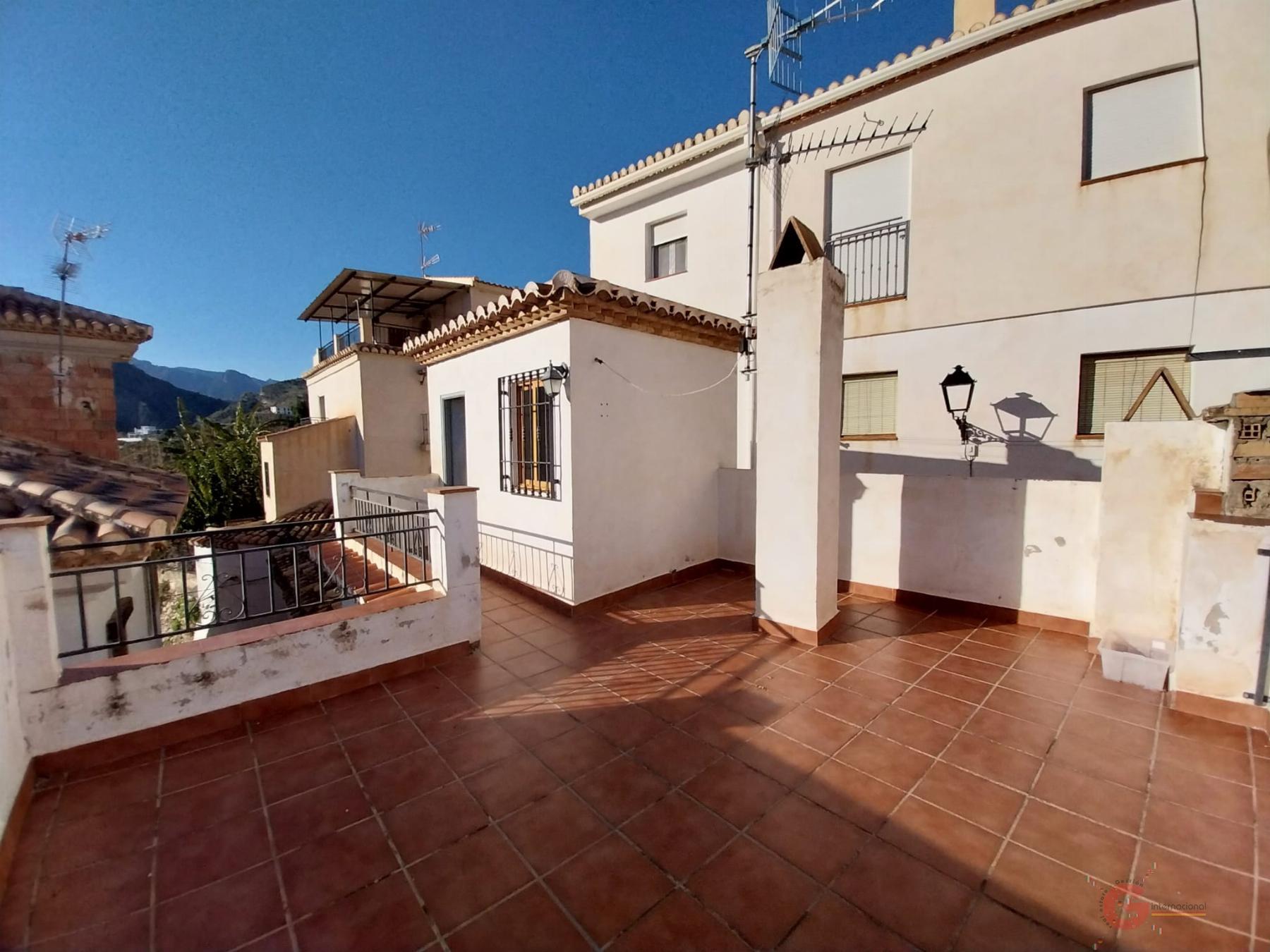 For sale of house in Guájar Faragüit