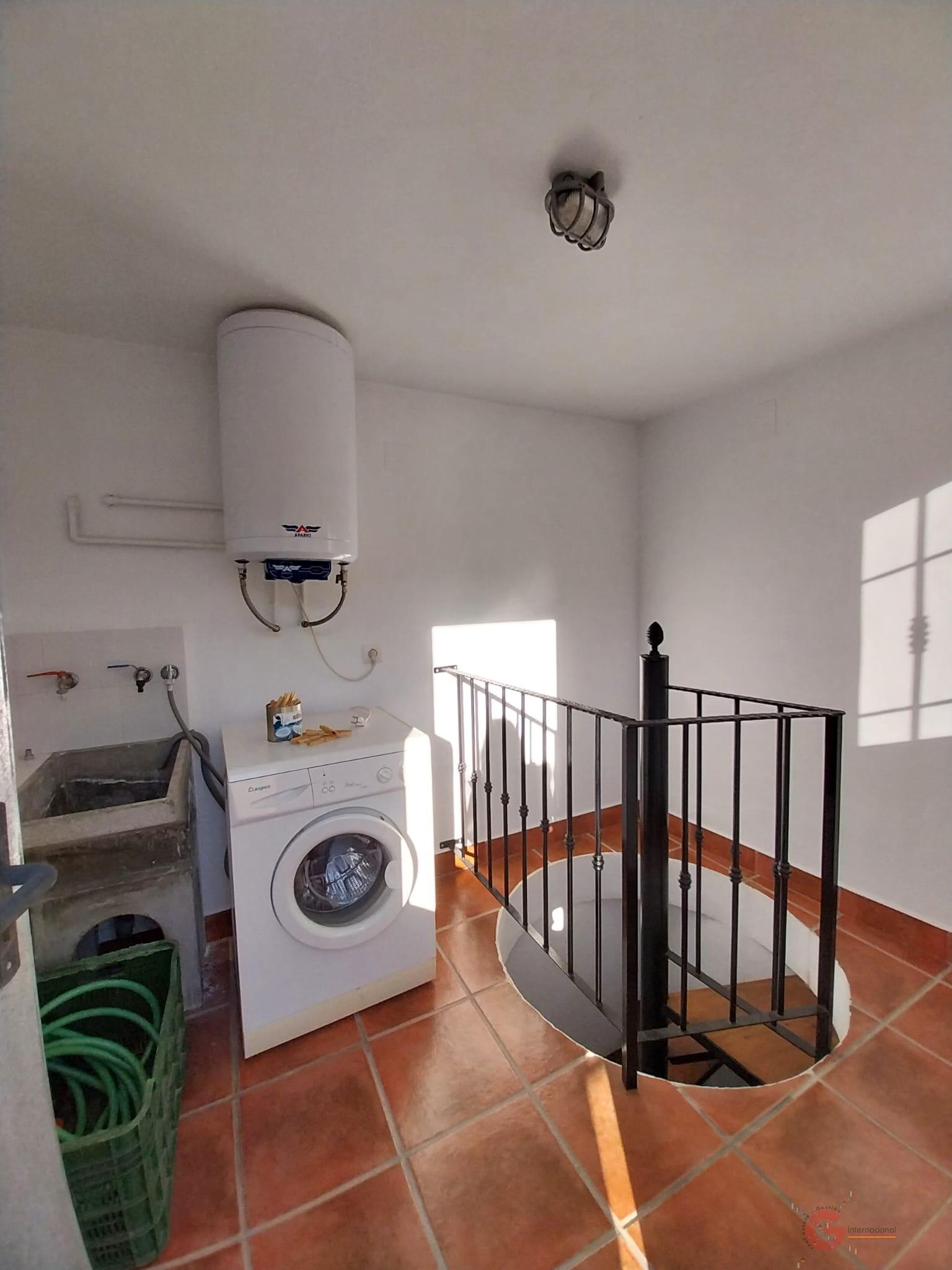 For sale of house in Guájar Faragüit