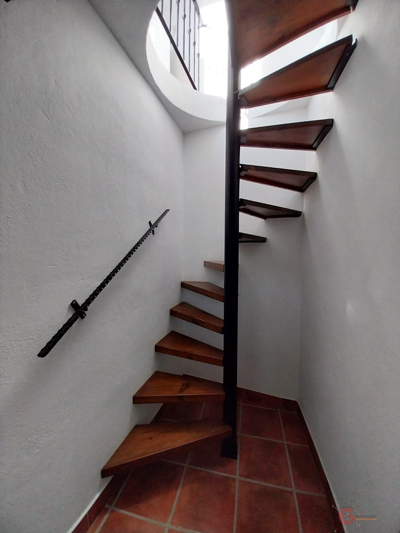 For sale of house in Guájar Faragüit