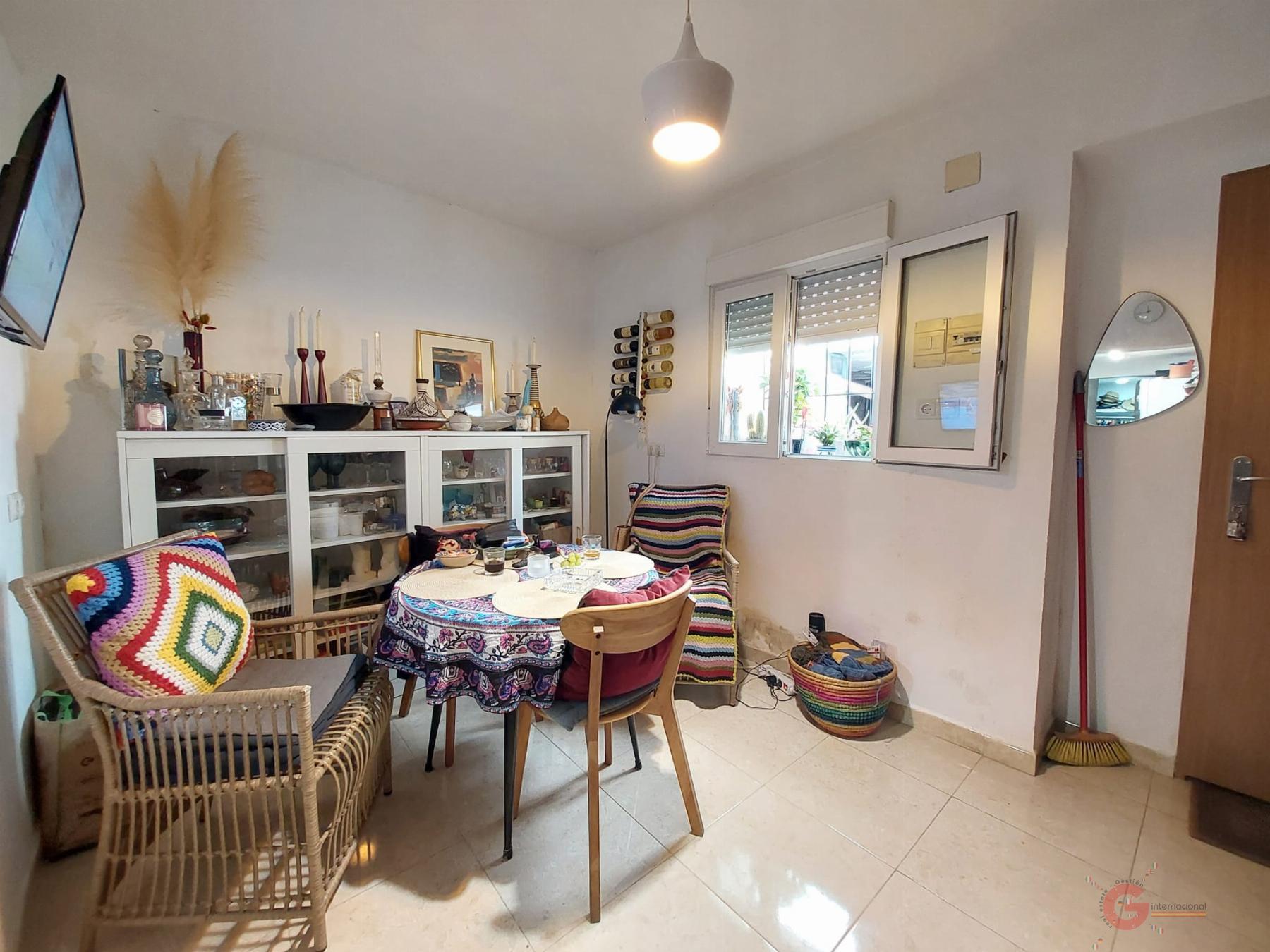 For sale of house in Molvízar