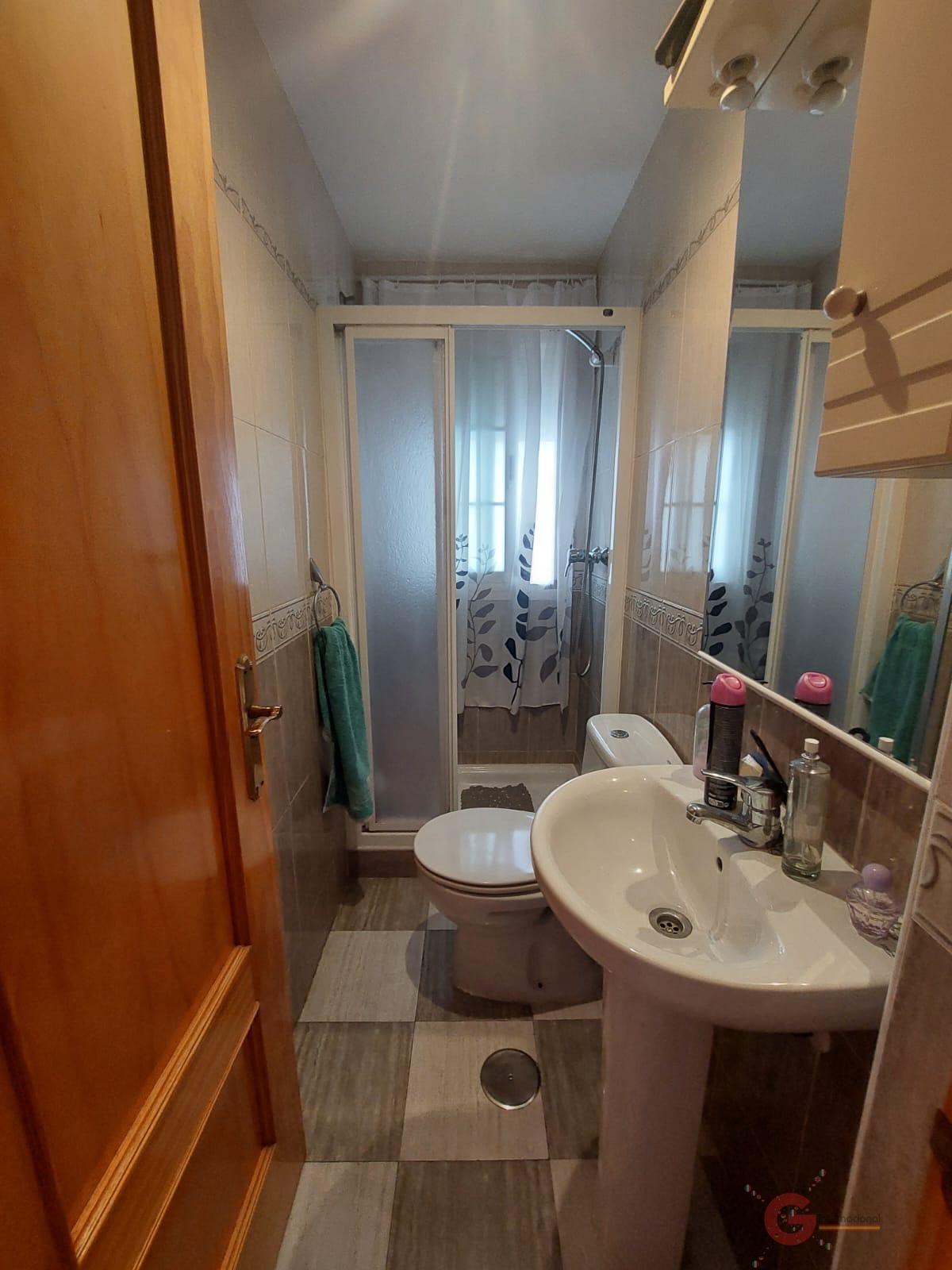 For sale of flat in Salobreña