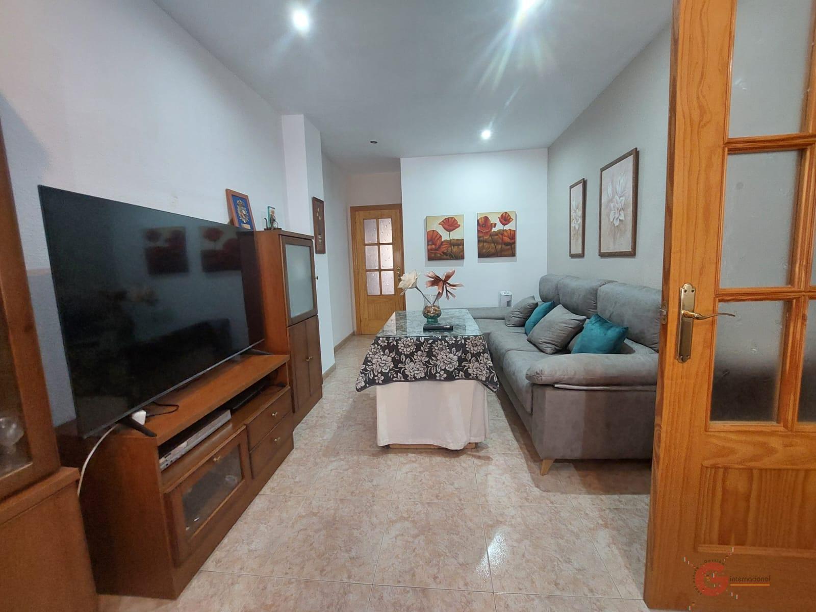 For sale of flat in Salobreña