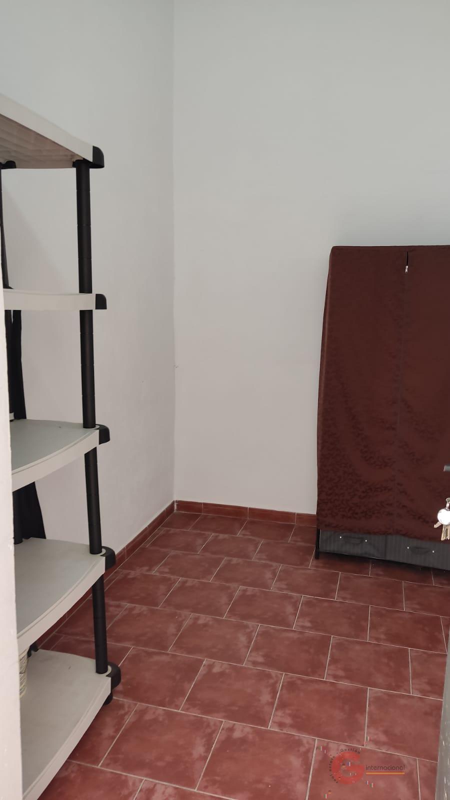 For sale of apartment in Almuñécar