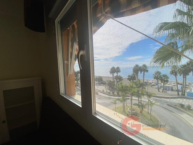 For sale of apartment in Almuñécar