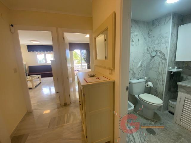 For sale of apartment in Almuñécar