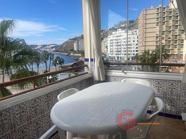 For sale of apartment in Almuñécar