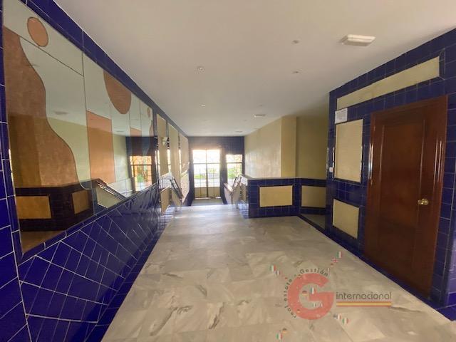For sale of apartment in Almuñécar
