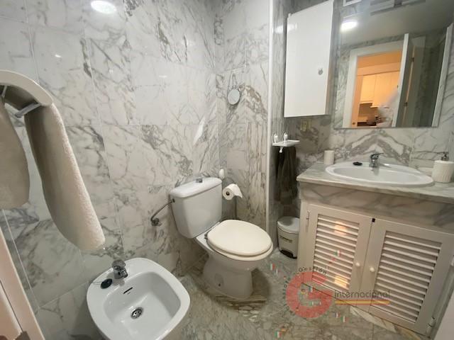 For sale of apartment in Almuñécar